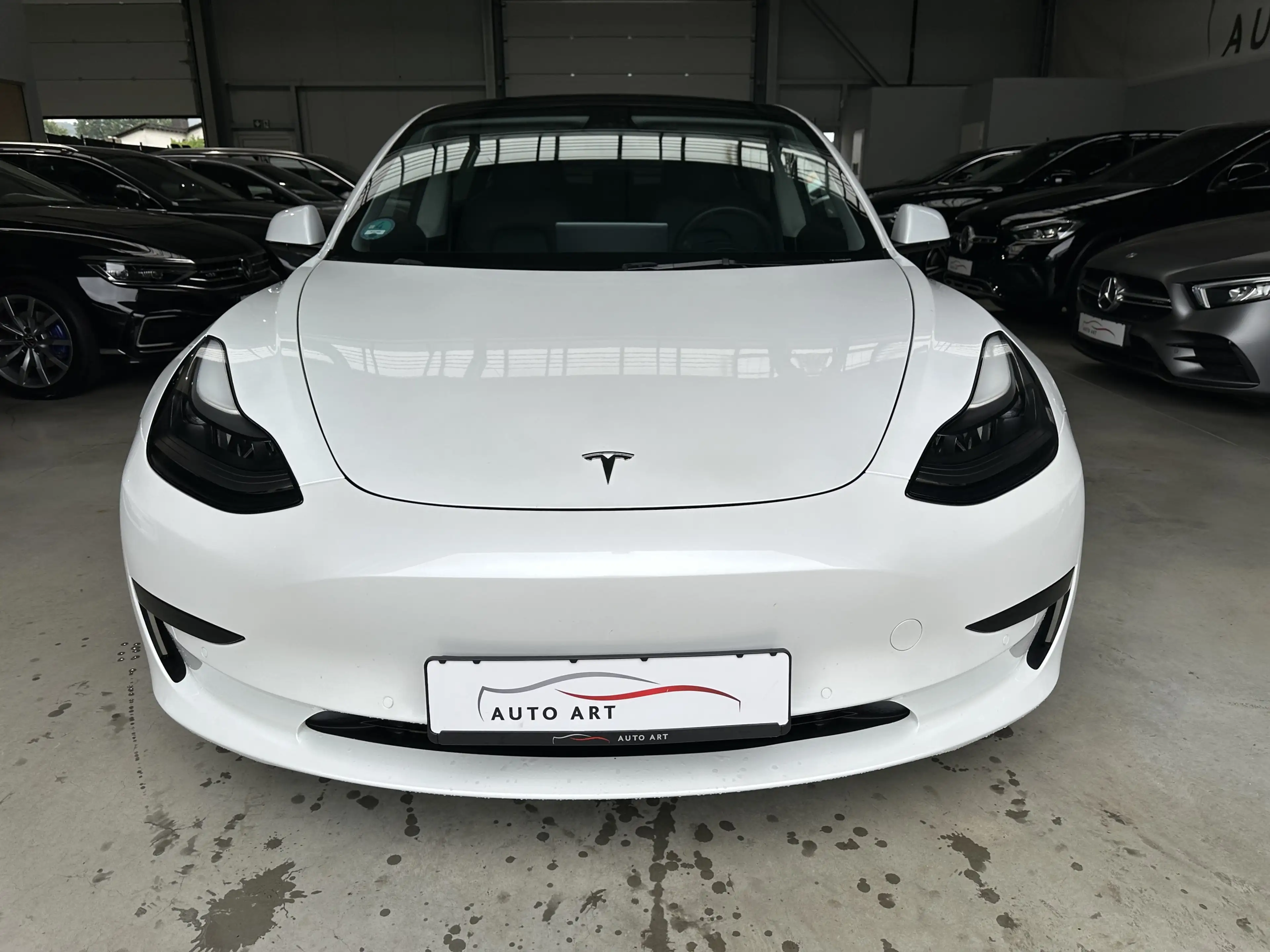 Tesla Model 3 Basis RWD AMD Ryzen Wärmepumpe Subwoofer — photo 2