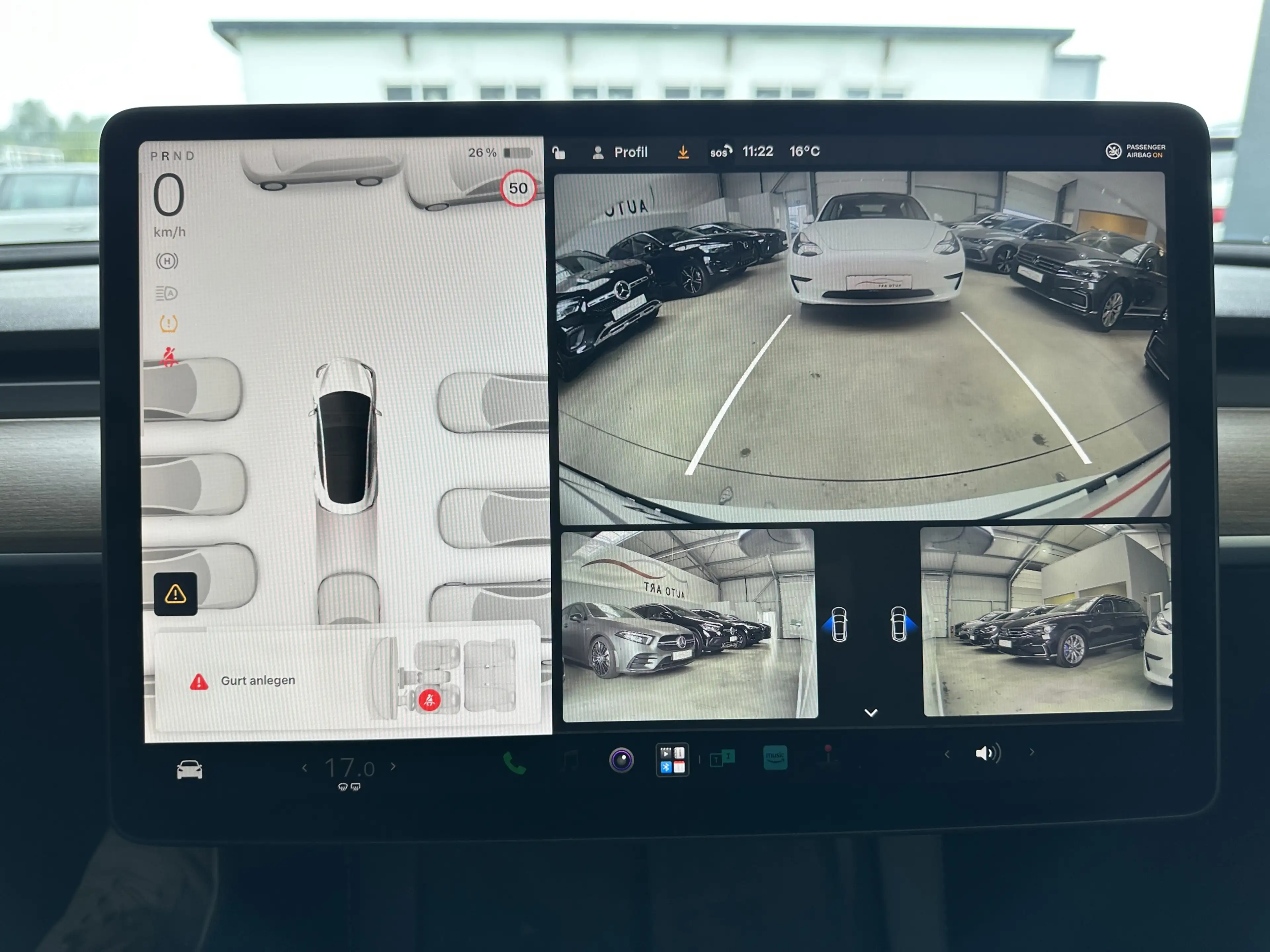 Tesla Model 3 Basis RWD AMD Ryzen Wärmepumpe Subwoofer — photo 9