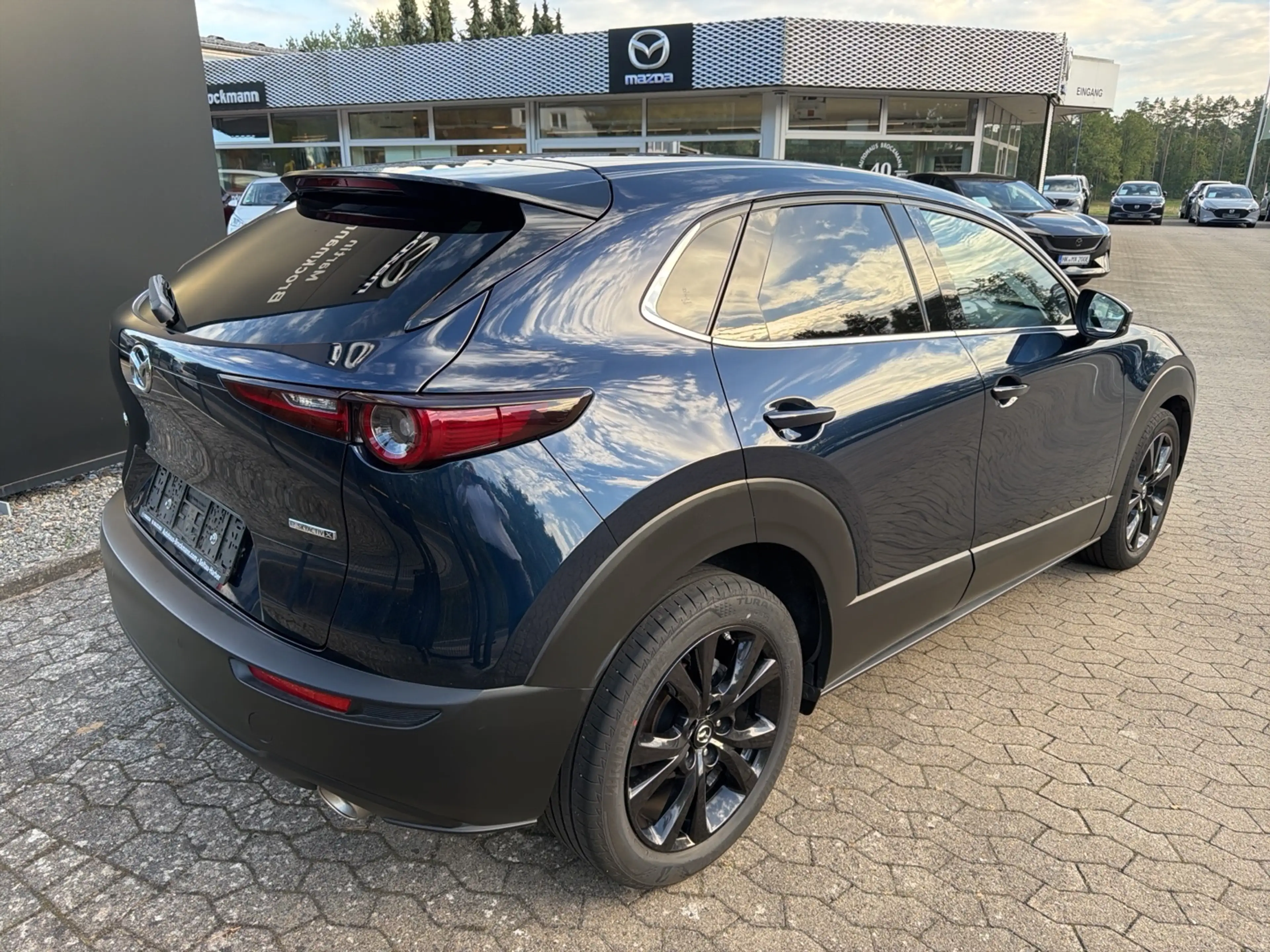Mazda CX-30 2.0 186 PS SKYACTIV-X HOMURA Automatik — photo 2