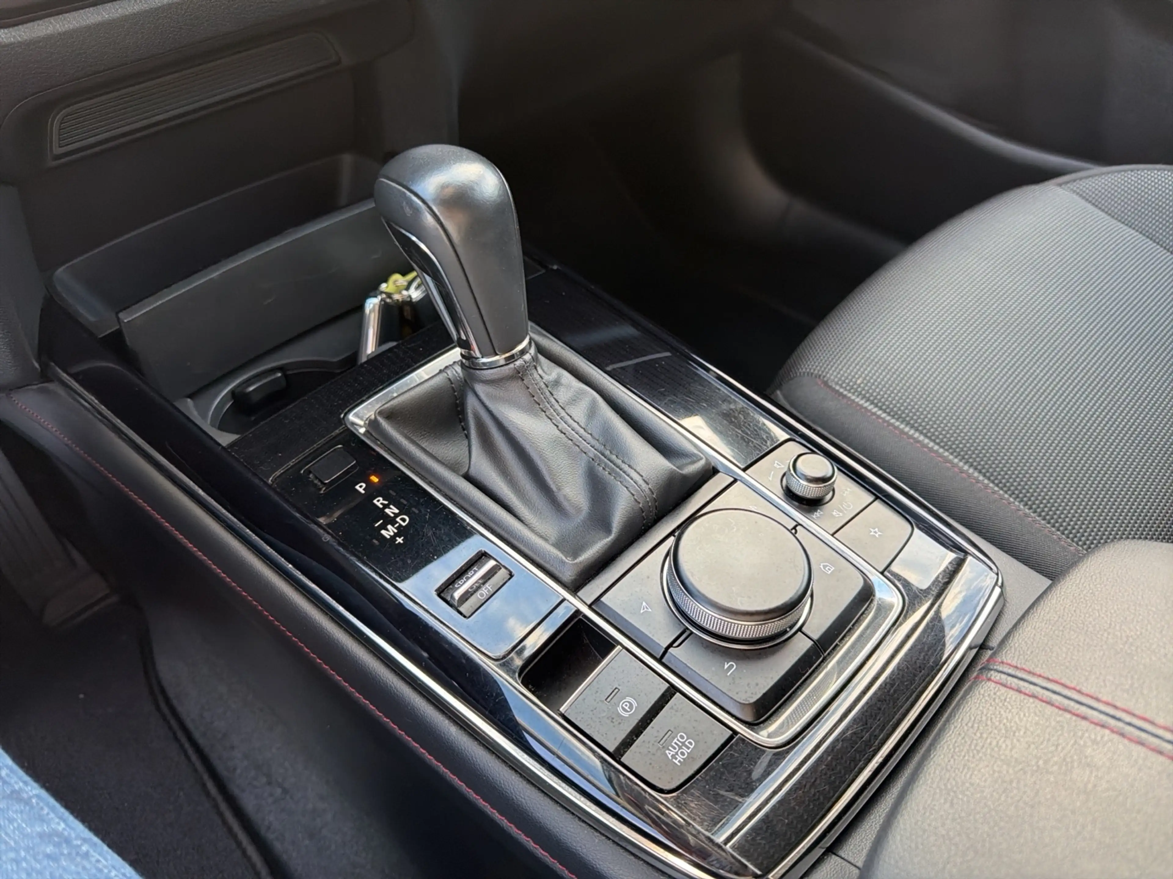 Mazda CX-30 2.0 186 PS SKYACTIV-X HOMURA Automatik — photo 12