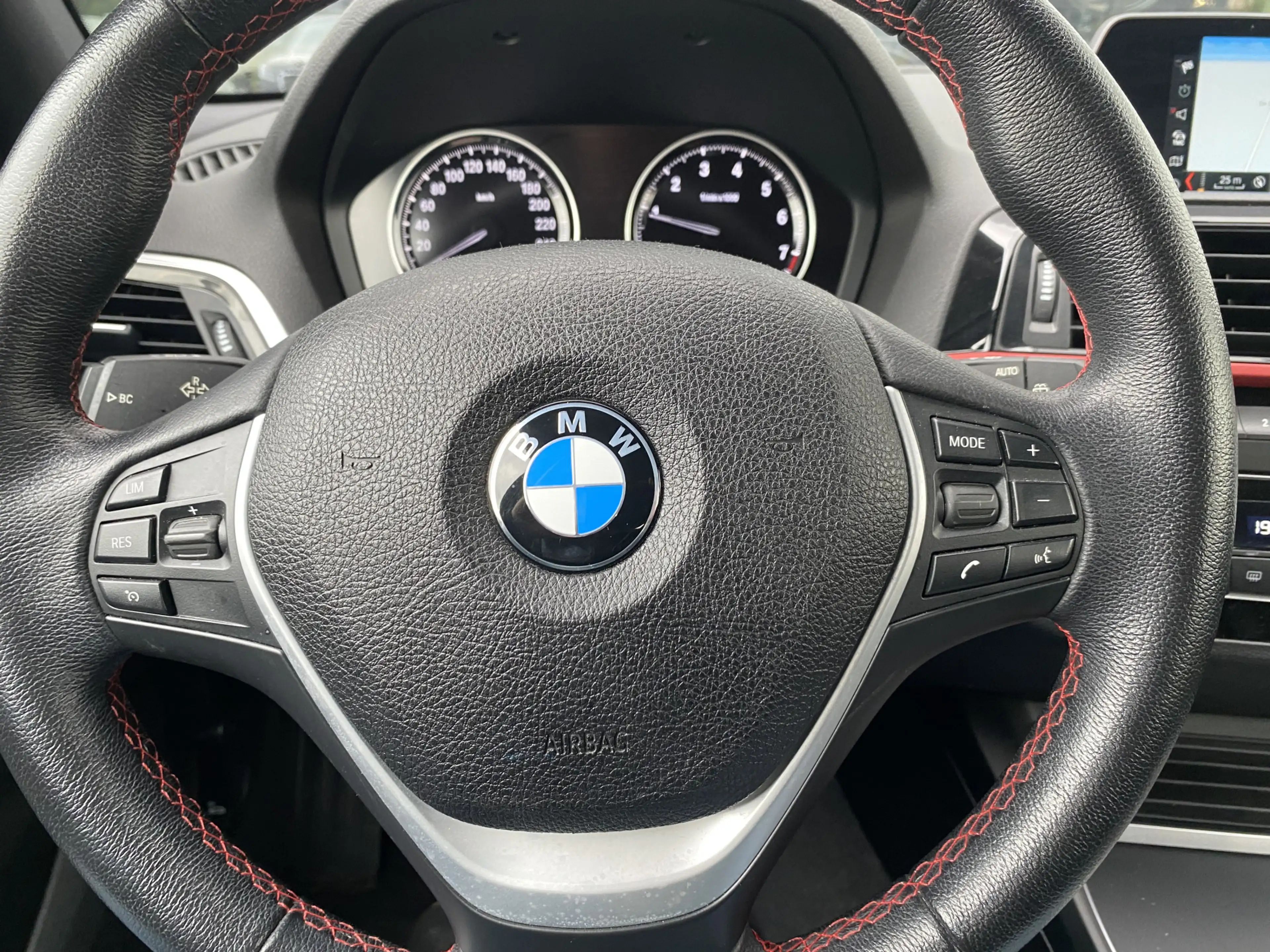 BMW 118 1-serie 118i Corporate Lease Executive — photo 22