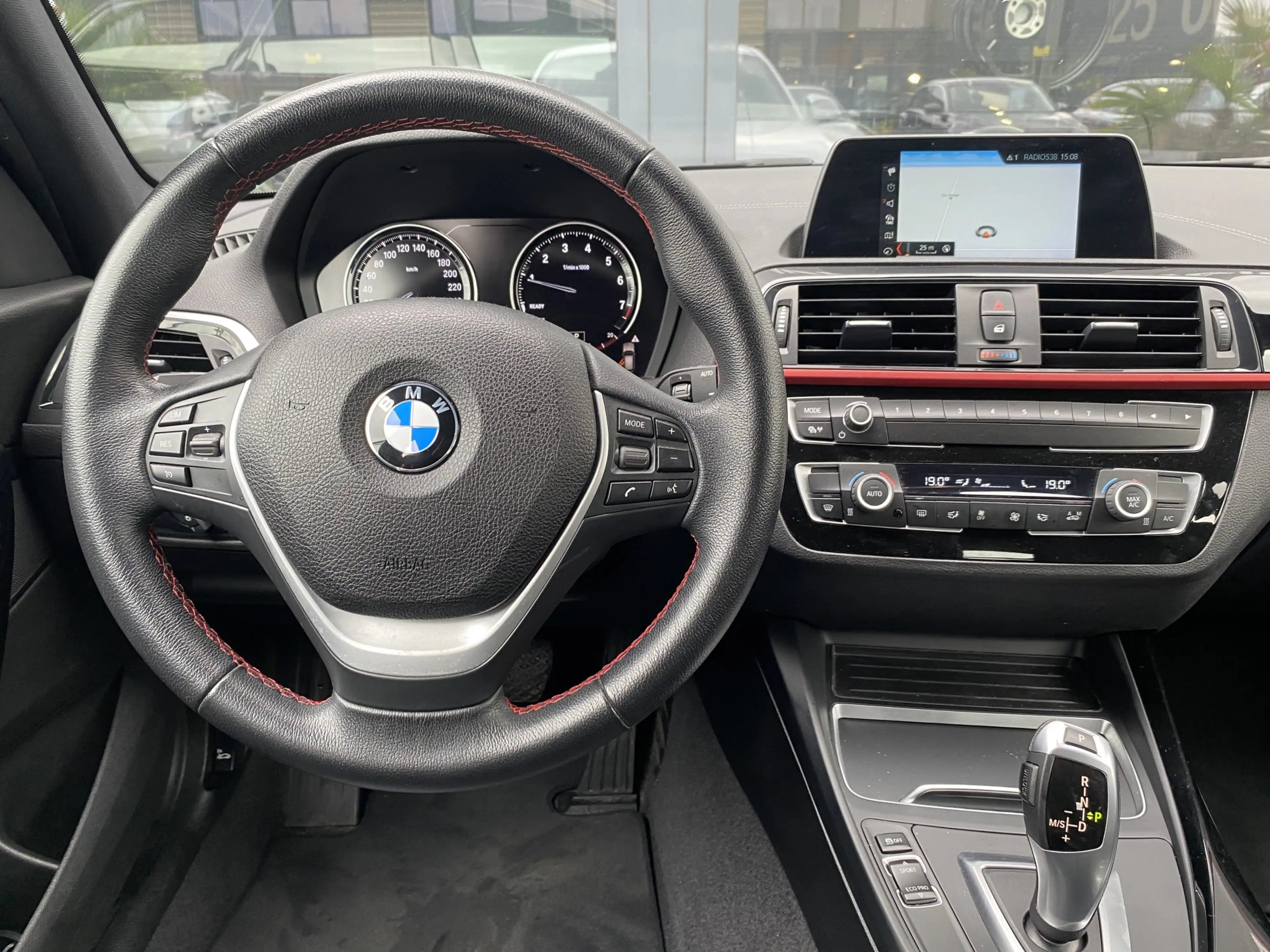 BMW 118 1-serie 118i Corporate Lease Executive — photo 13