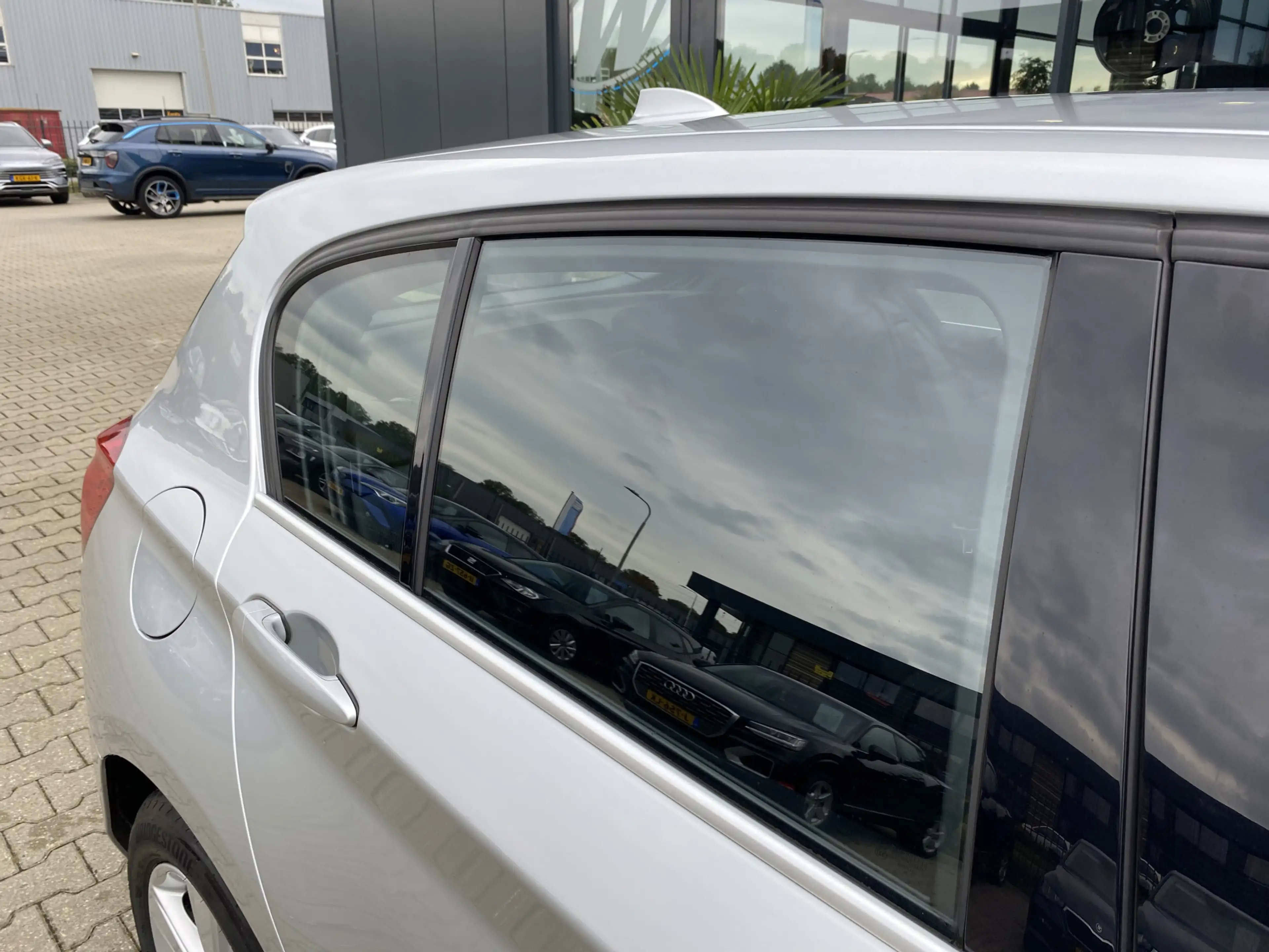 BMW 118 1-serie 118i Corporate Lease Executive — photo 8