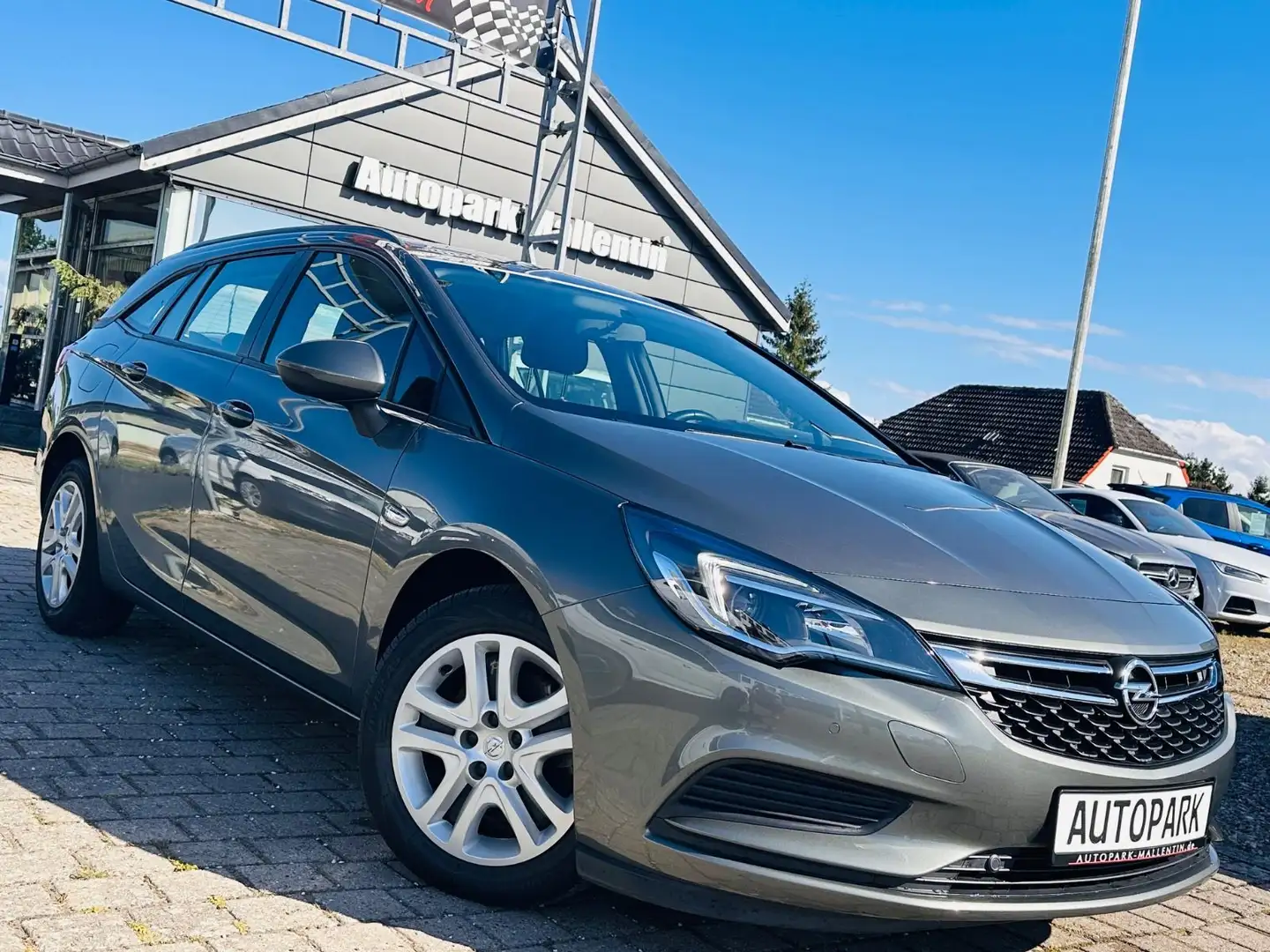 Opel Astra K Sports Tourer Edition*PDC*APPLE/ANDROID* - 1