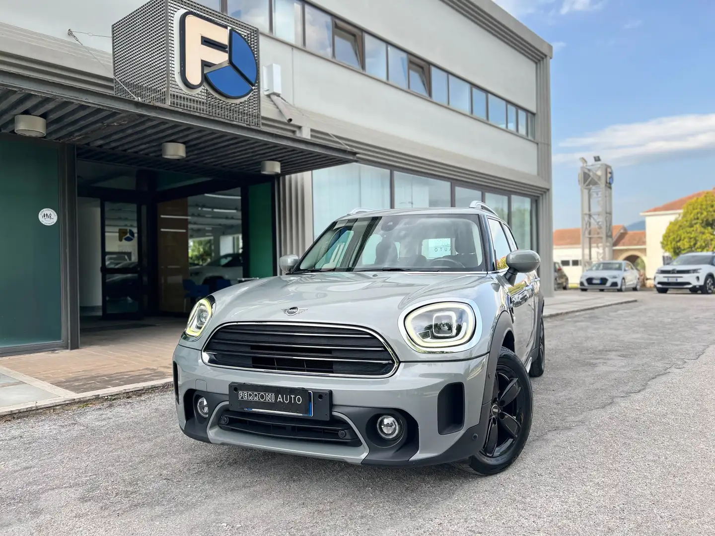 MINI One D Countryman Mini Countryman 1.5 One D Business auto Grau - 1