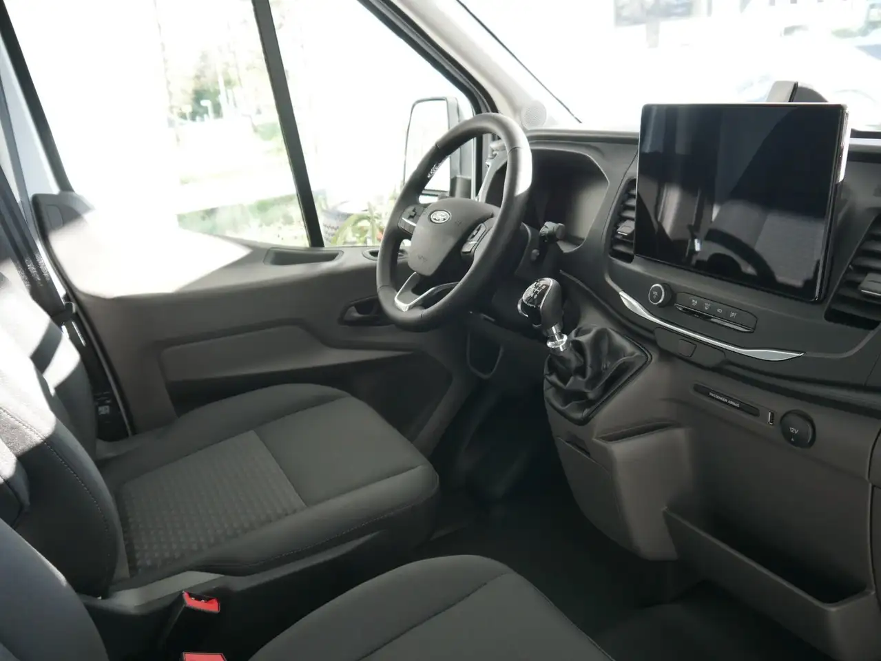 Ford Transit Trend Kasten 350 L2 Allrad Xenon AHZV 14