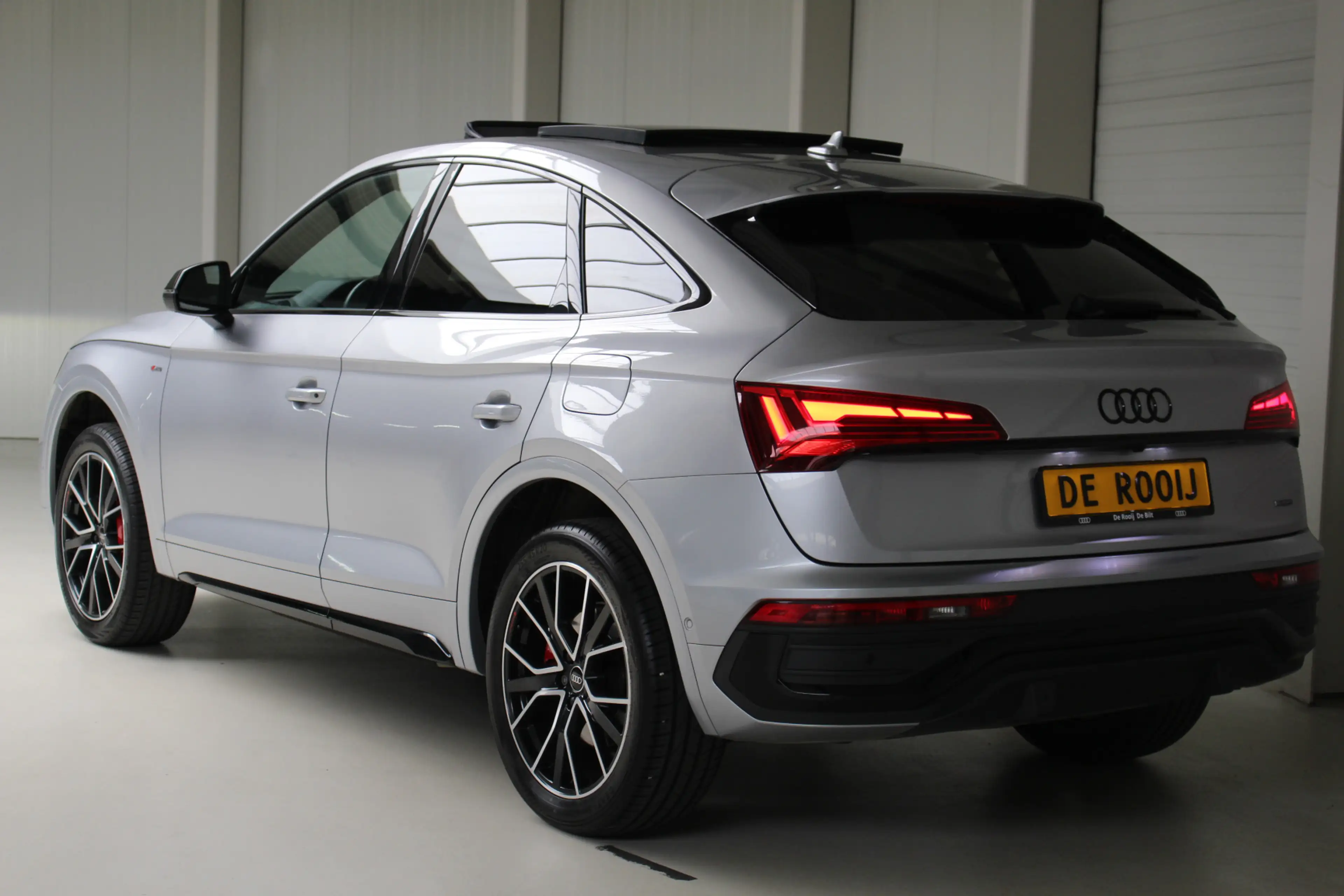 Audi Q5 Sportback 55 TFSI e Quattro S-Line Edition Competi — photo 3