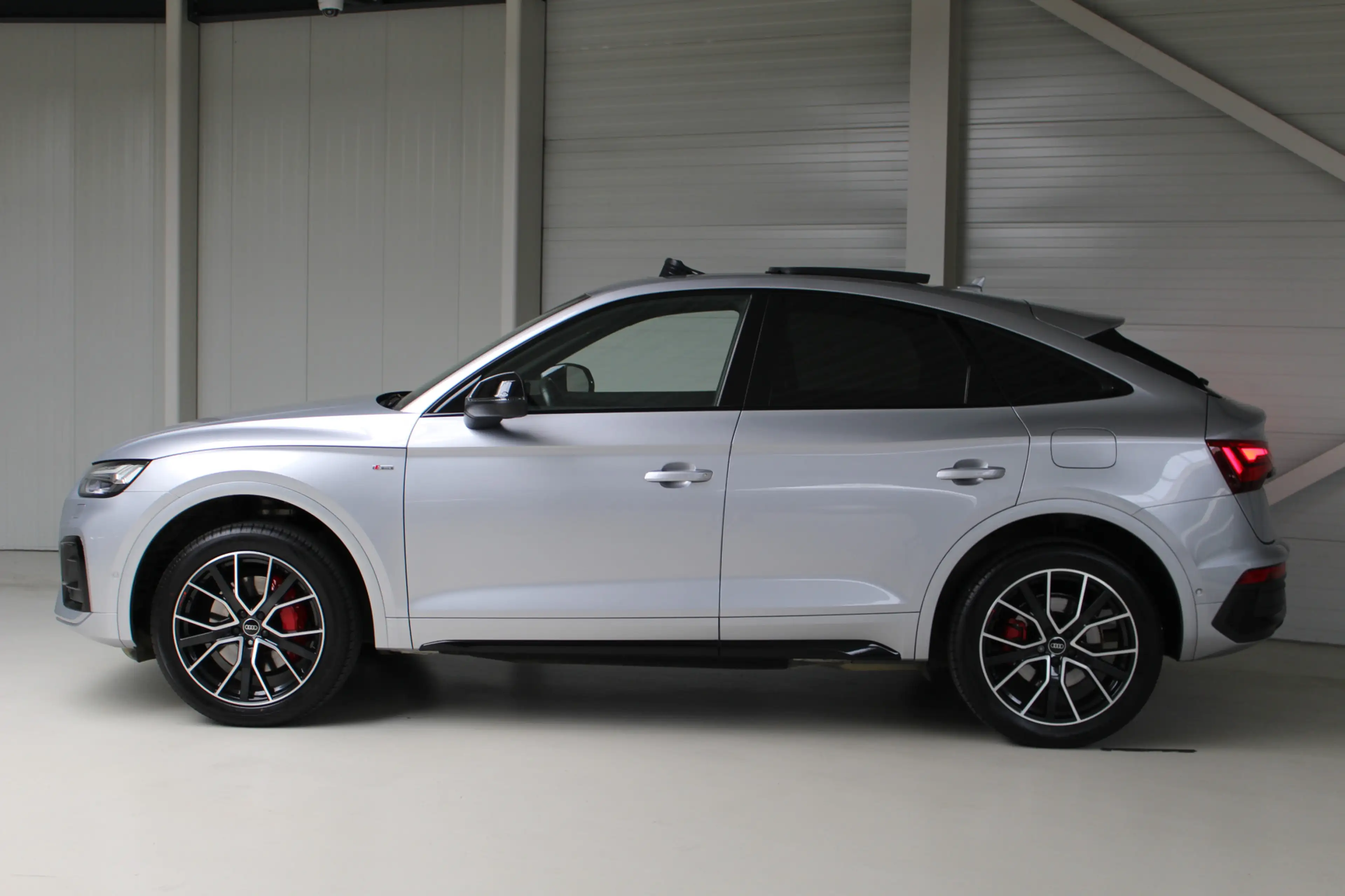 Audi Q5 Sportback 55 TFSI e Quattro S-Line Edition Competi — photo 2