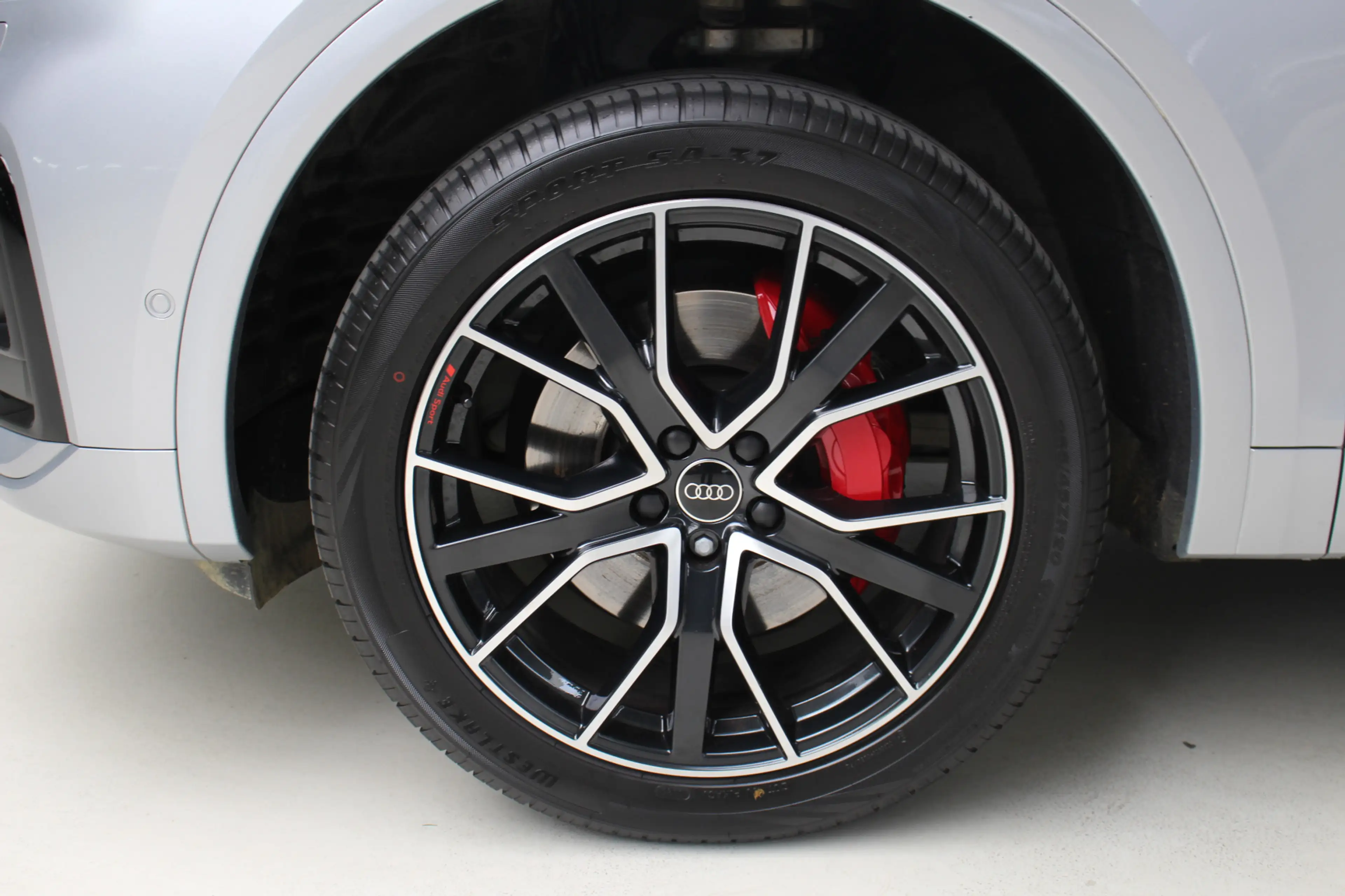 Audi Q5 Sportback 55 TFSI e Quattro S-Line Edition Competi — photo 10