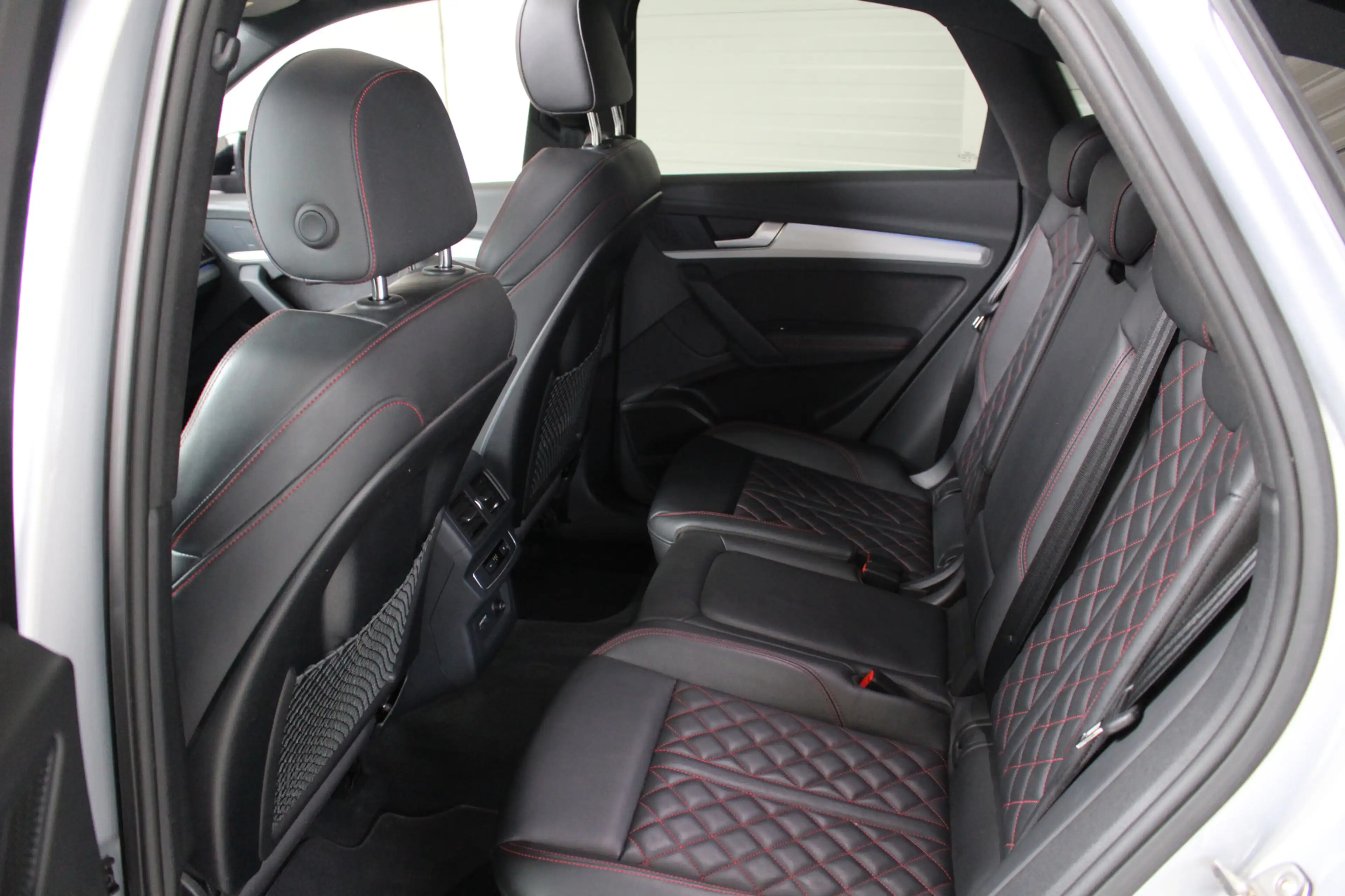 Audi Q5 Sportback 55 TFSI e Quattro S-Line Edition Competi — photo 12