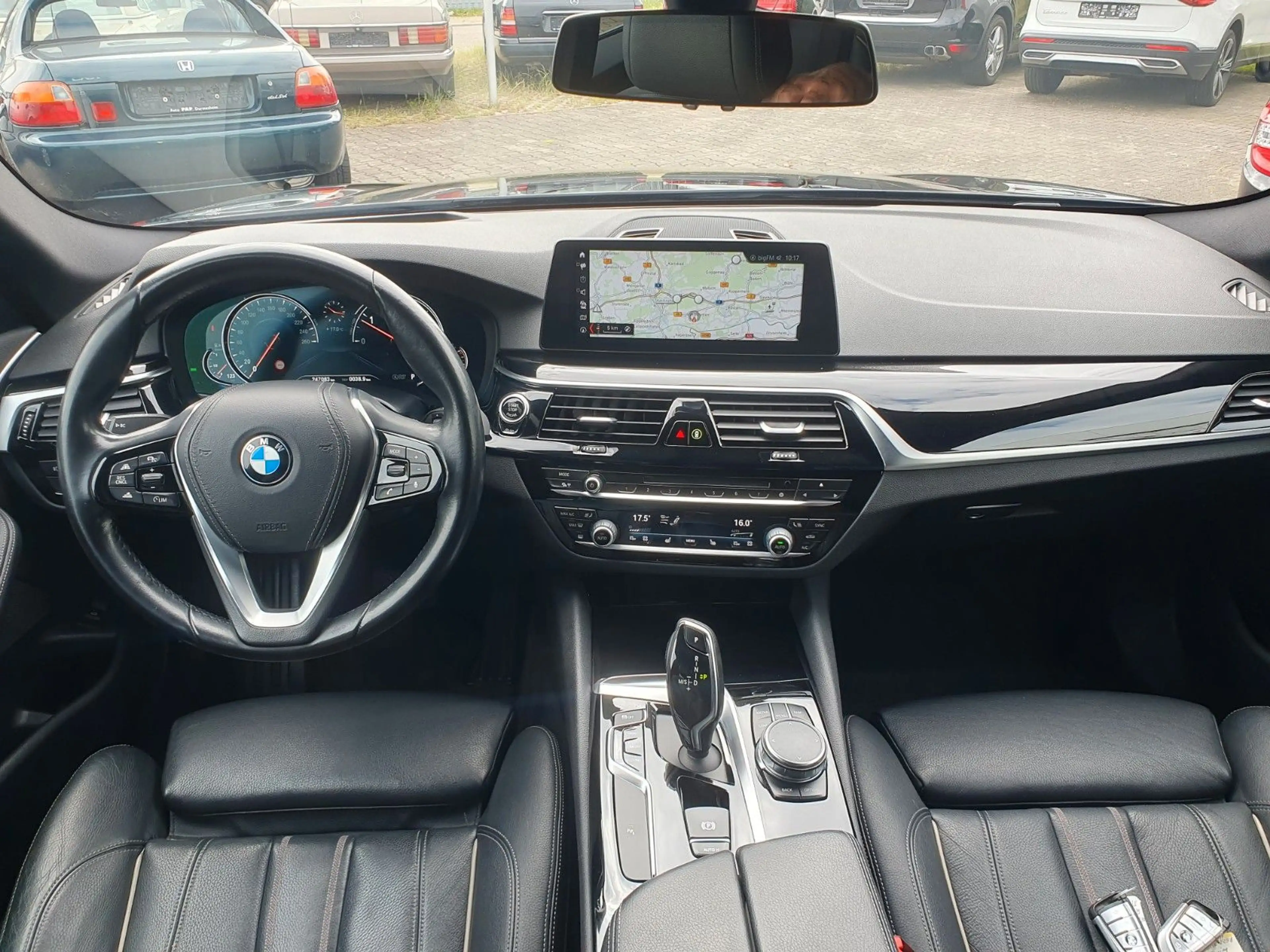 BMW 525 d Touring M Sport Head up LED Leder Abstand — photo 18