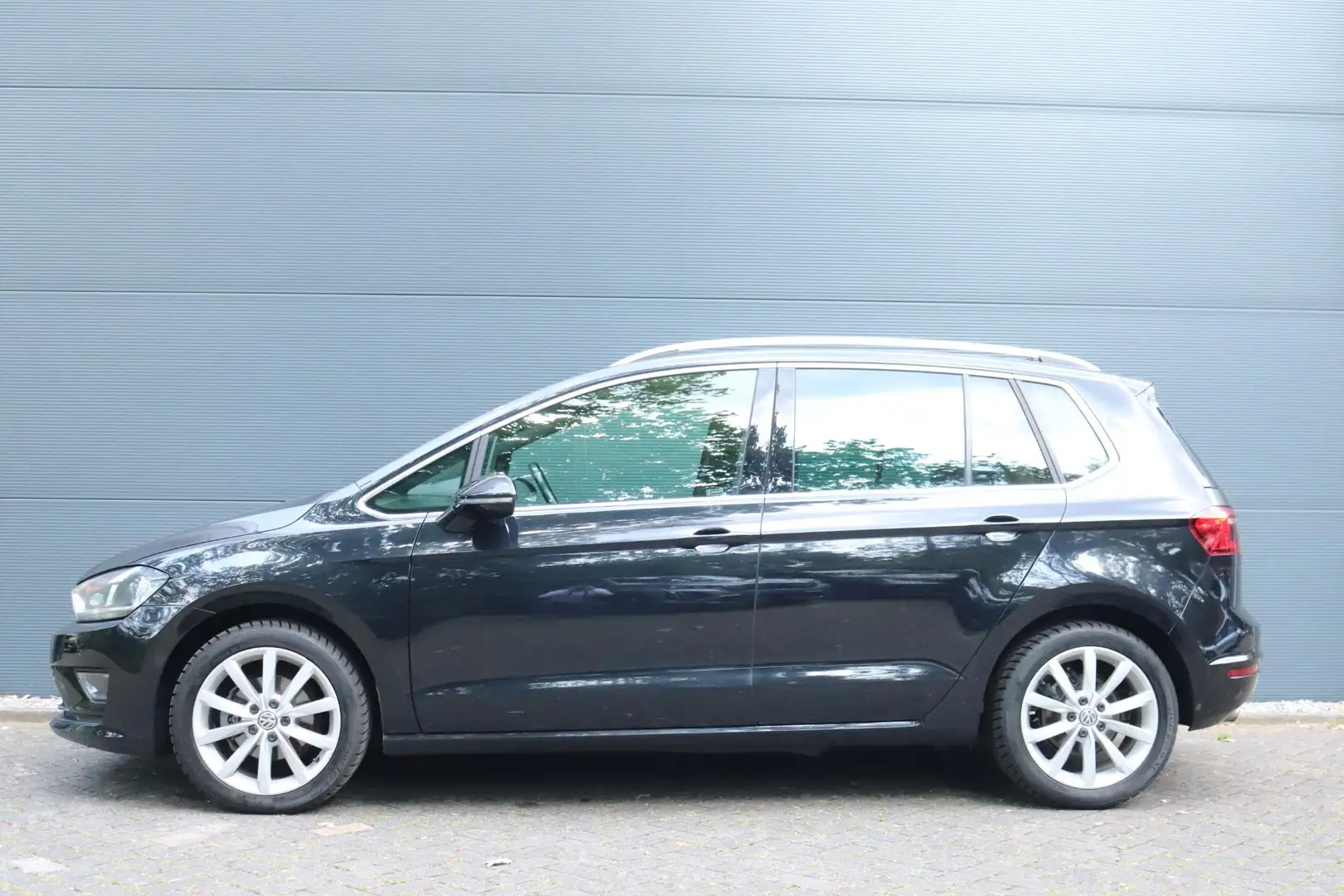 Volkswagen Golf Sportsvan 1.2 TSI Business Edition Negro - 2