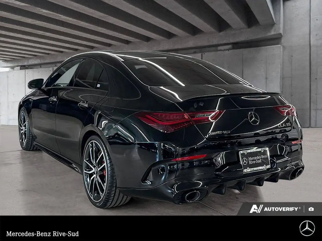 Mercedes-Benz CLA photo Mercedes-Benz CLA
