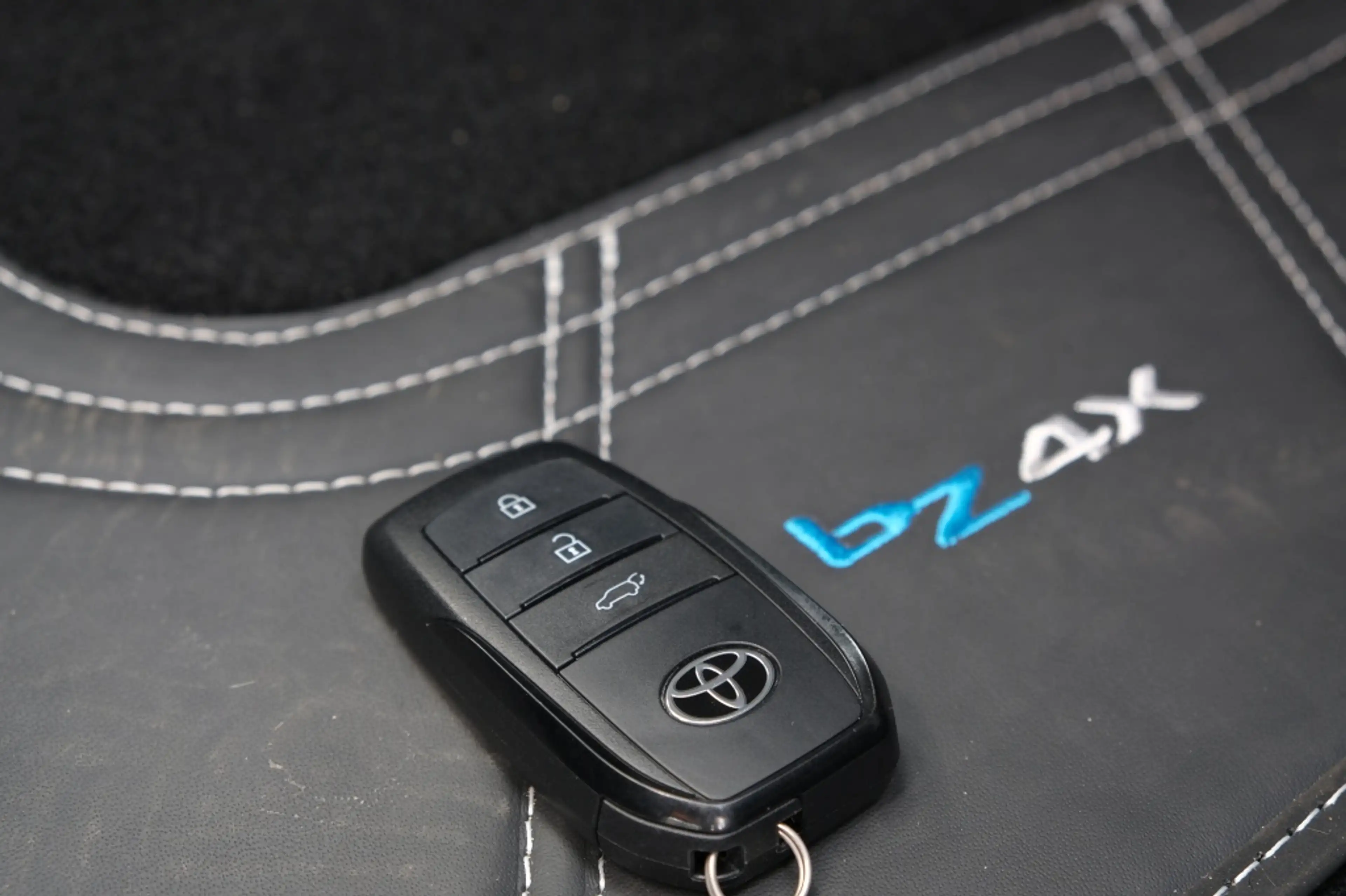 Toyota bZ4X Touring TOYOTA BZ4X TOURING Executive AWD 74.4 kWh — photo 7