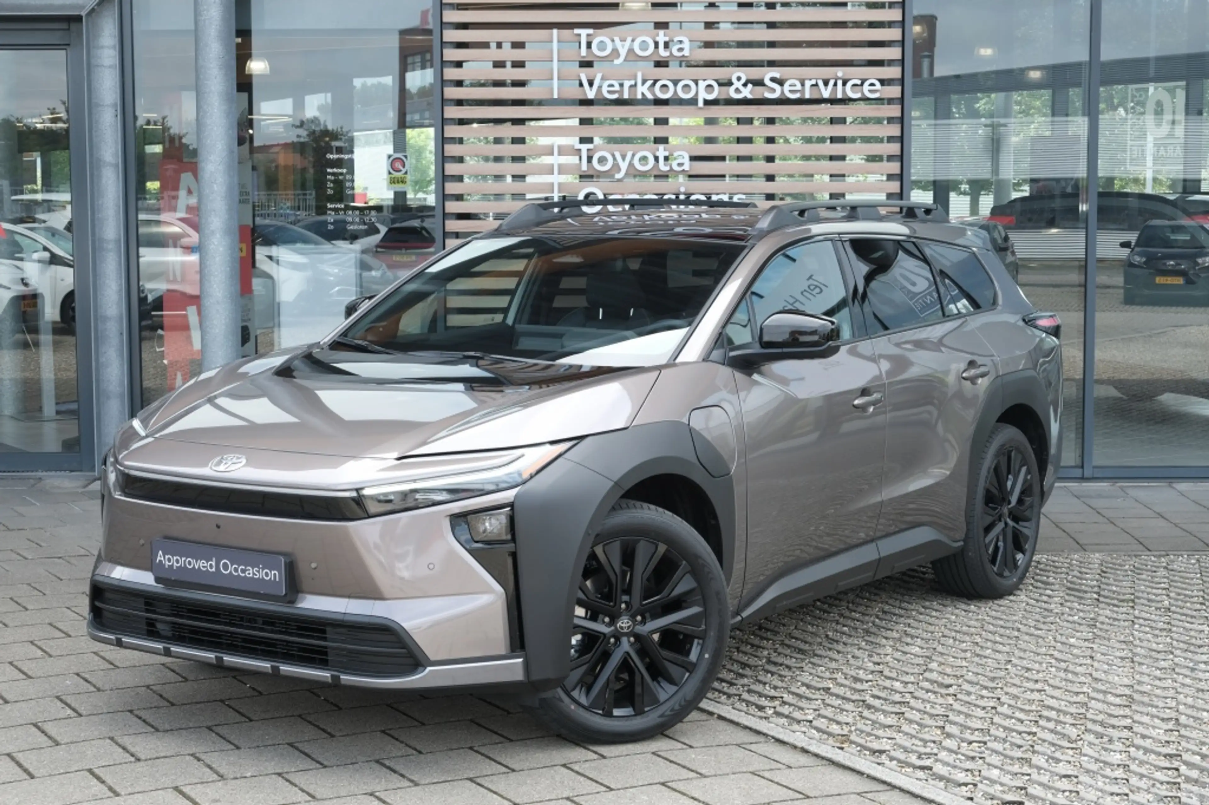 Toyota bZ4X Touring TOYOTA BZ4X TOURING Executive AWD 74.4 kWh — photo 8