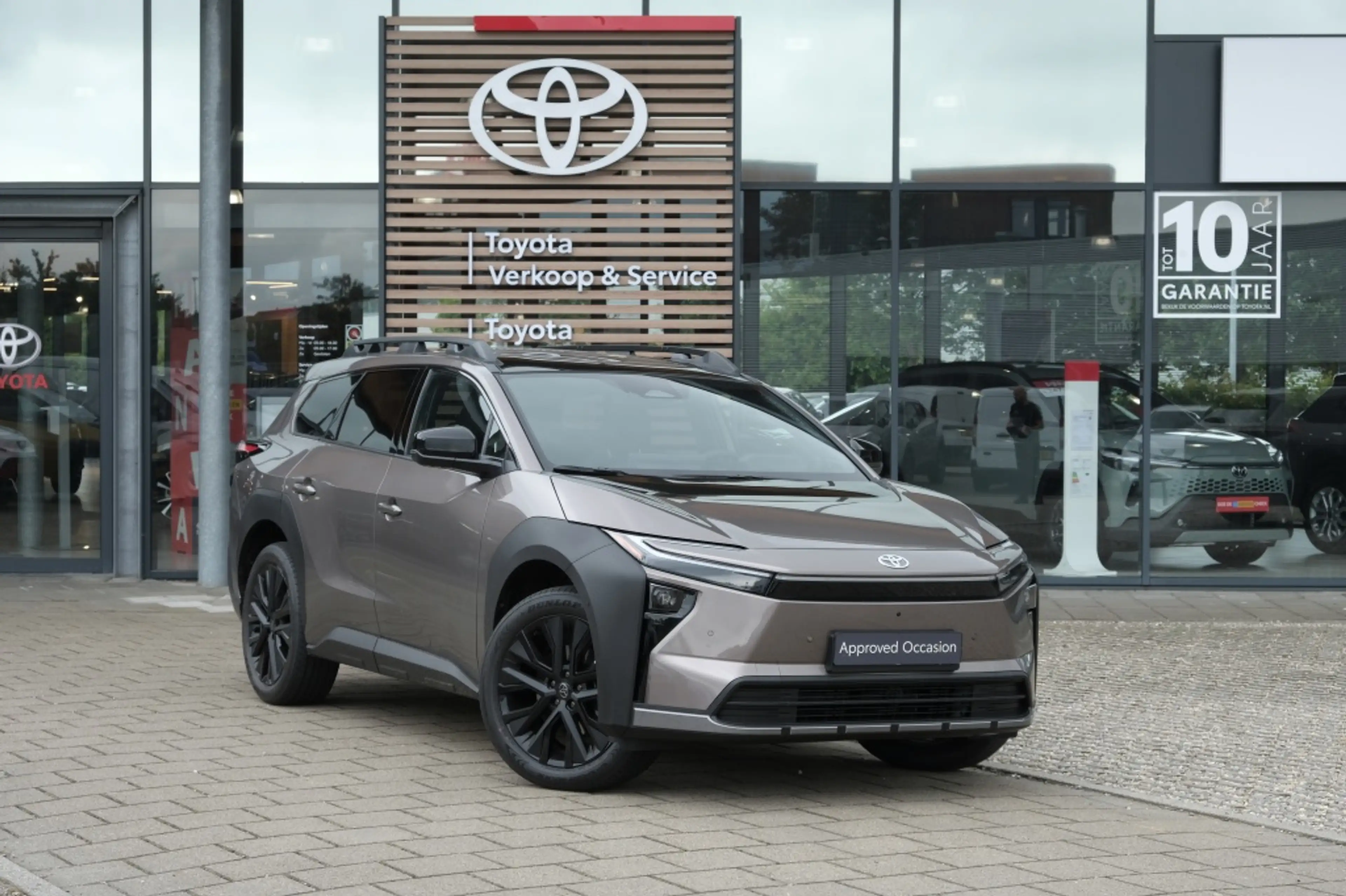 Toyota bZ4X Touring TOYOTA BZ4X TOURING Executive AWD 74.4 kWh — photo 2