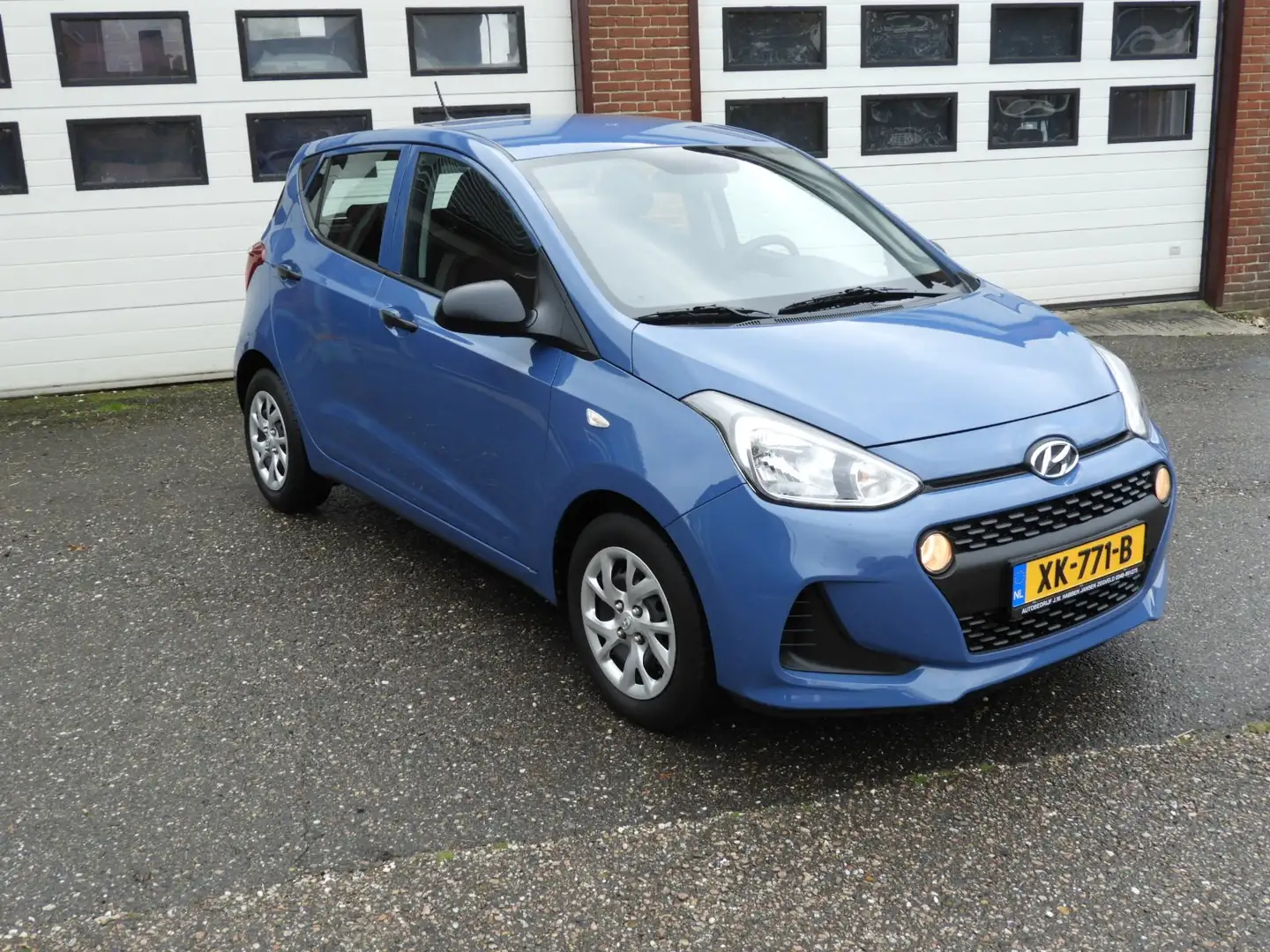 Hyundai i10 1.0i i-Motion Comf. Blauw - 1