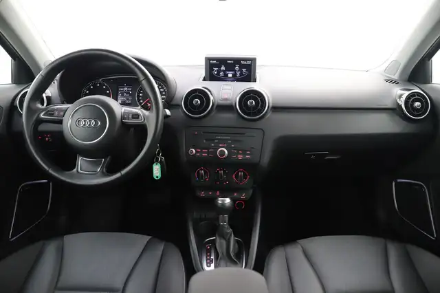 Audi A1 view 14