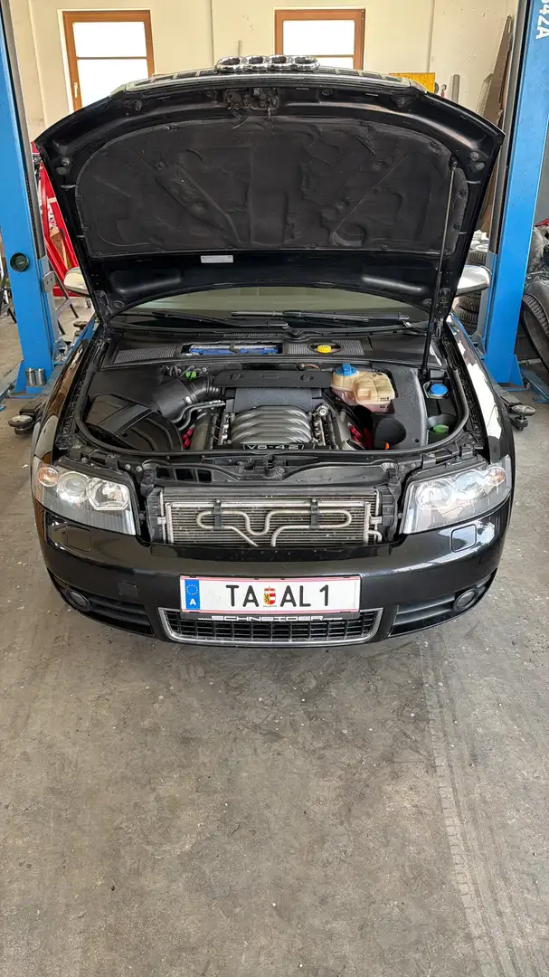 Audi S4 Avant 4,2 V8 quattro - 2