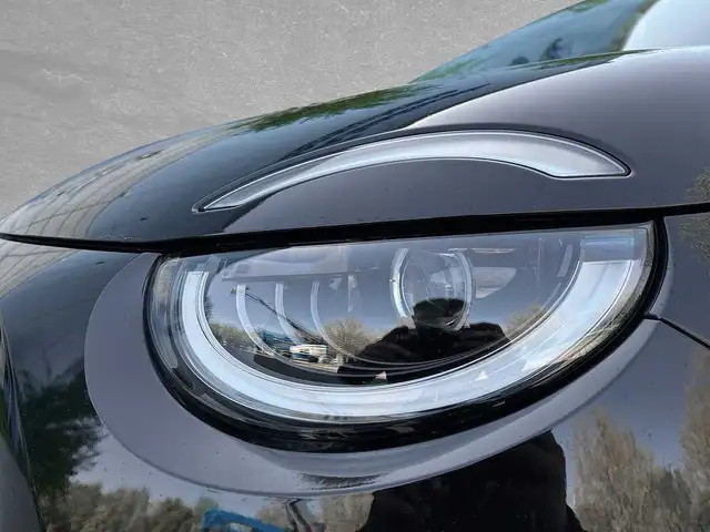 Fiat 500e view 13