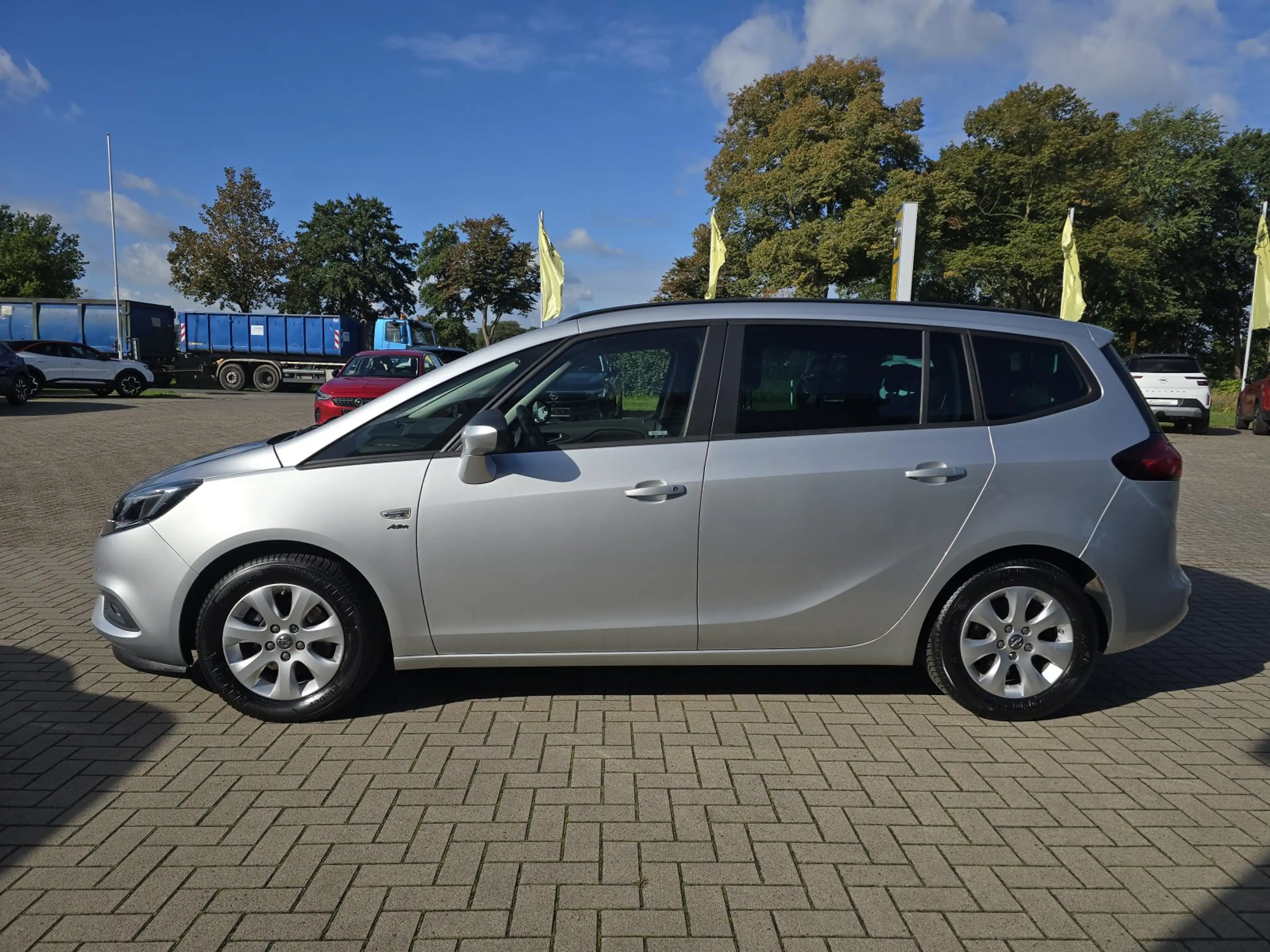 Opel Zafira Active Navi SHZ AHK 7-Sitze Allwetter — photo 5