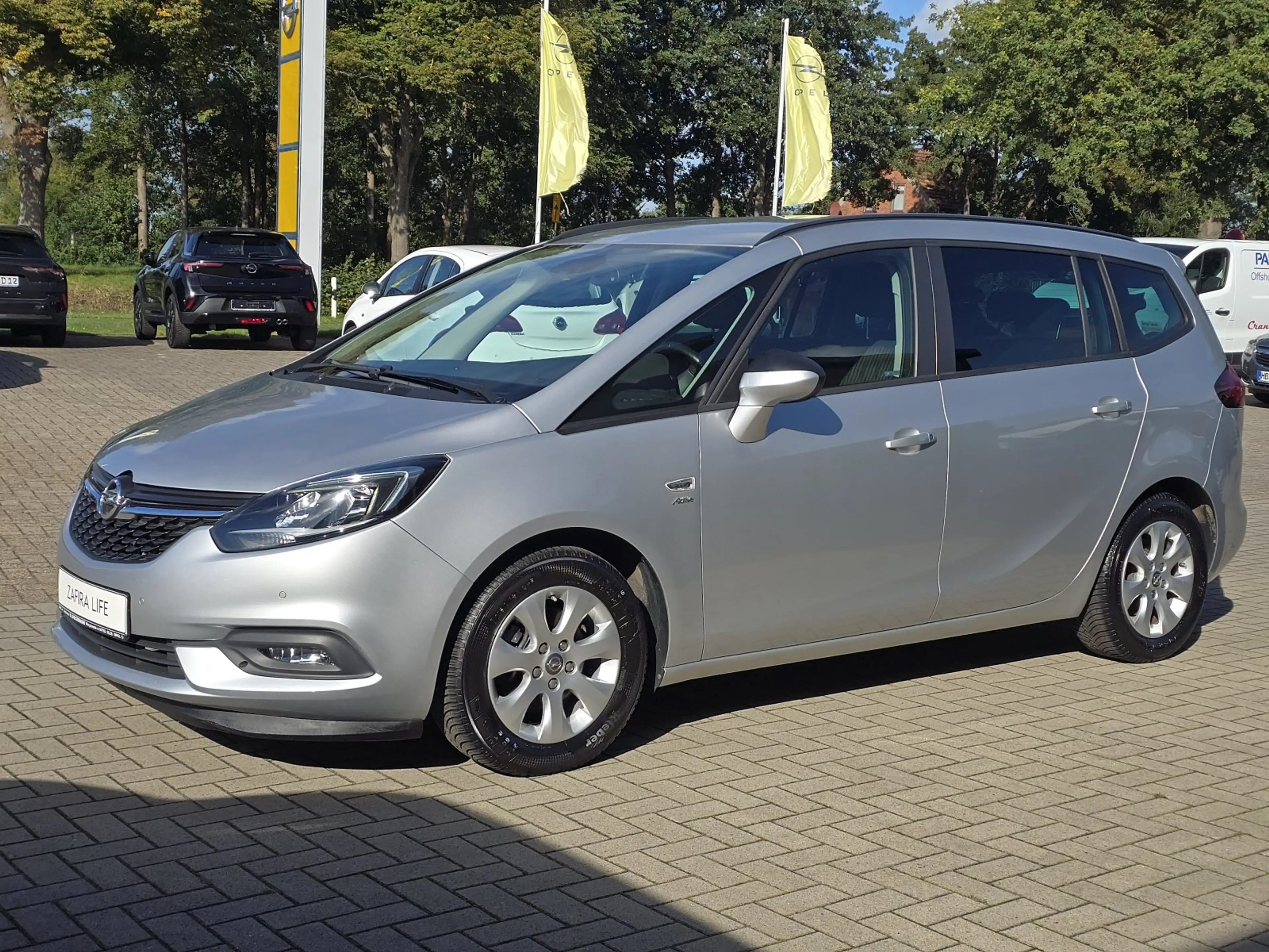 Opel Zafira Active Navi SHZ AHK 7-Sitze Allwetter — photo 4
