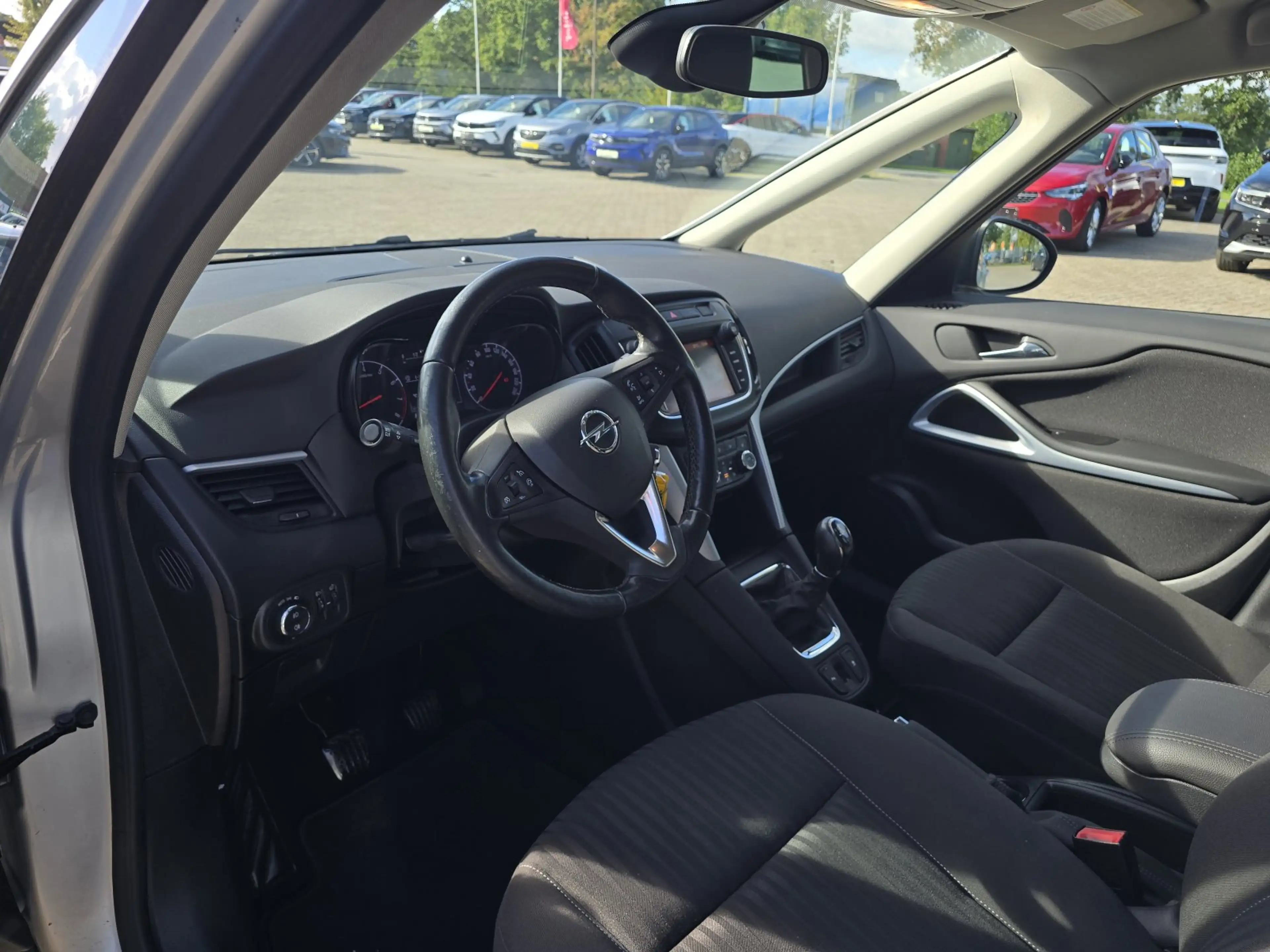 Opel Zafira Active Navi SHZ AHK 7-Sitze Allwetter — photo 13