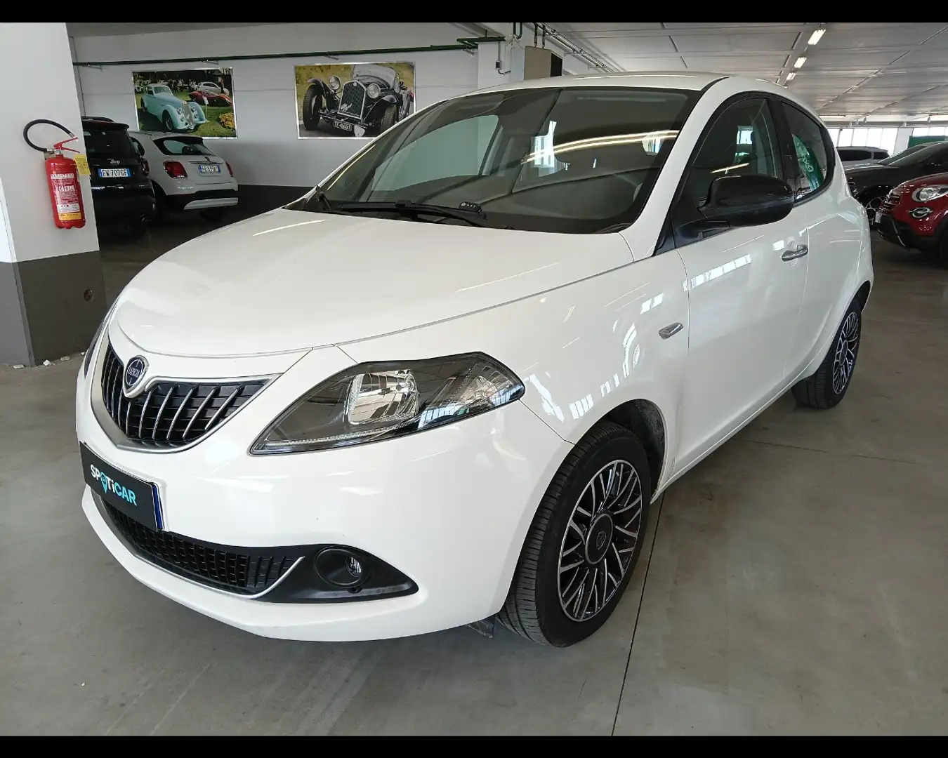 Lancia Ypsilon 1.0 FireFly Hybrid Platino Blanc - 1