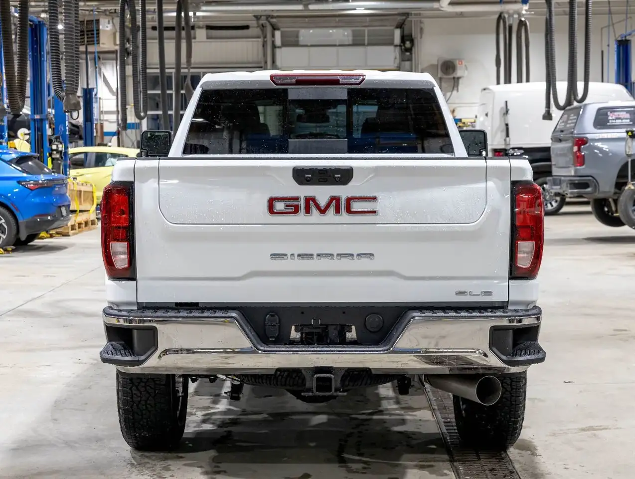 GMC Sierra 2500HD снимка GMC Sierra 2500HD