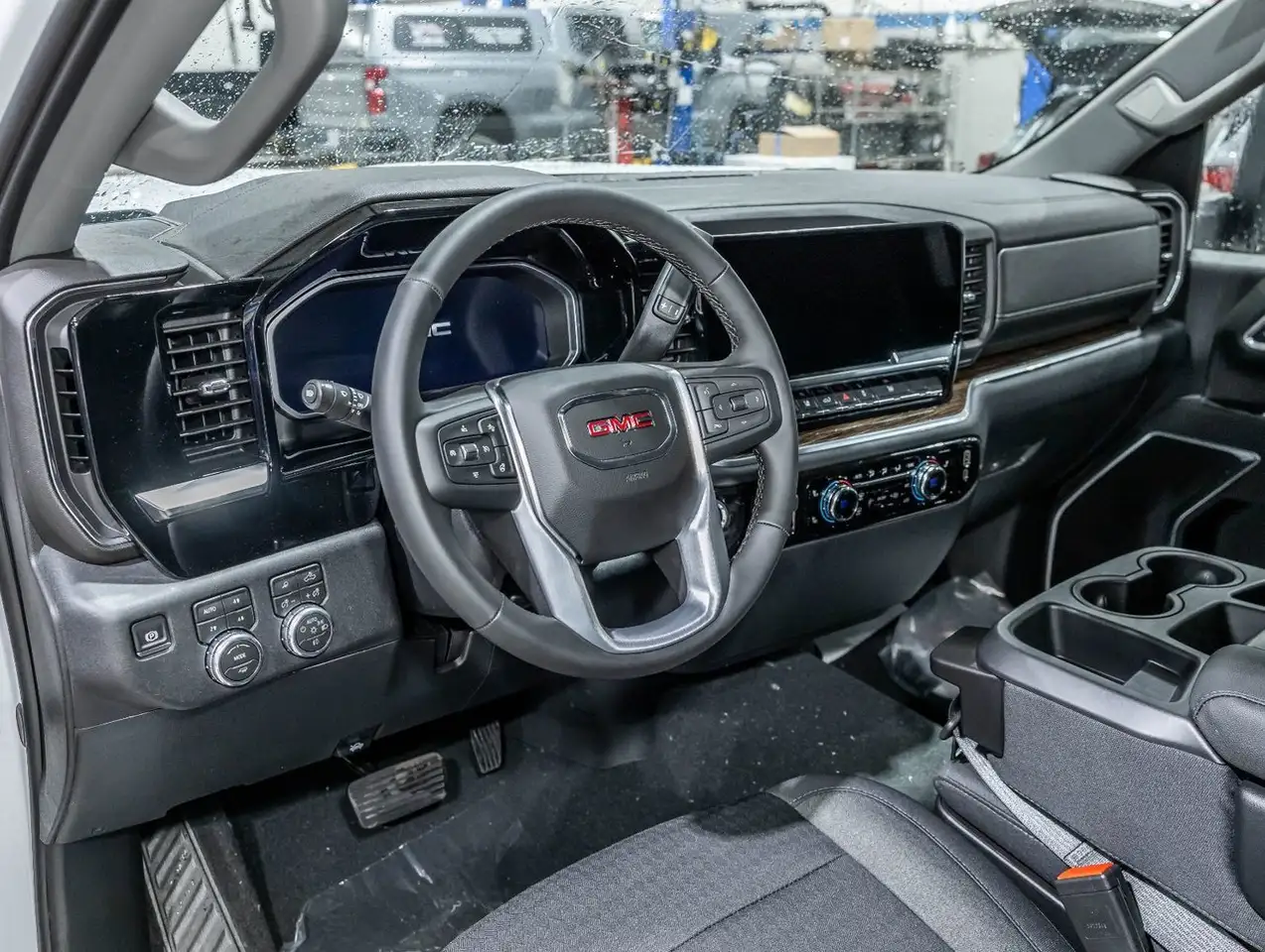 GMC Sierra 2500HD снимка GMC Sierra 2500HD