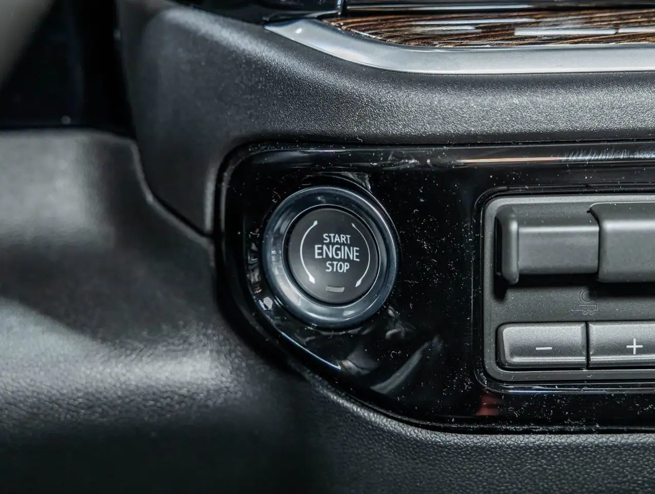 GMC Sierra 2500HD снимка GMC Sierra 2500HD