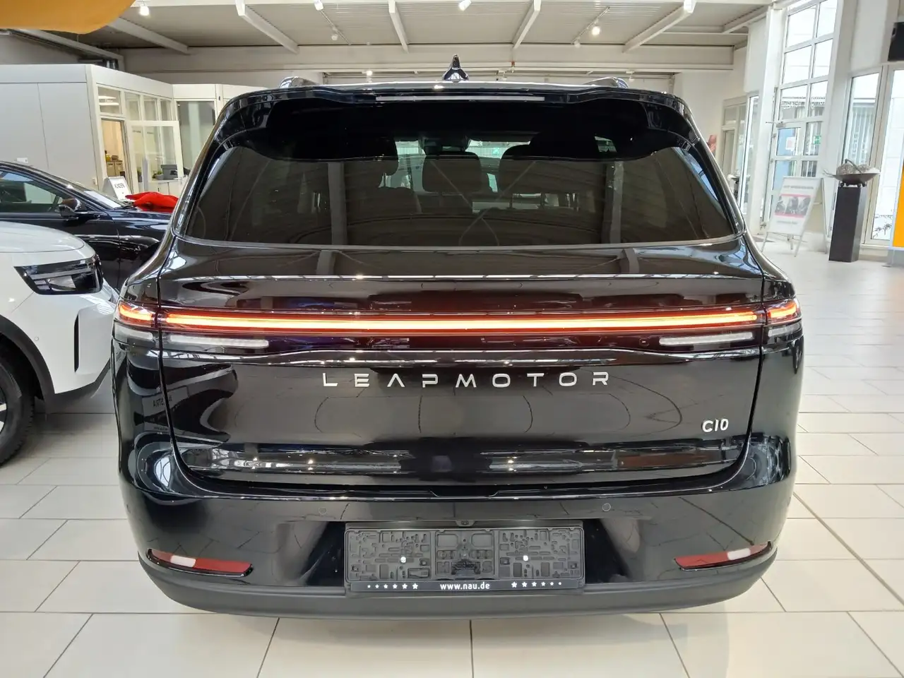 Leapmotor C10 BEV 69,9 kWh DESIGN Navigation, Sitzheizung 4