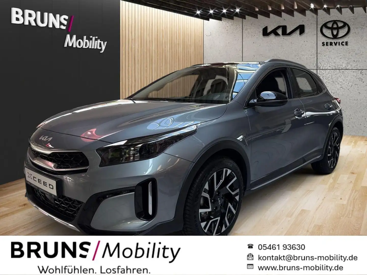 Kia XCeed 1.4 T DCT Spirit Glasdach, Exclusive-Pak., AHK Silber - 1