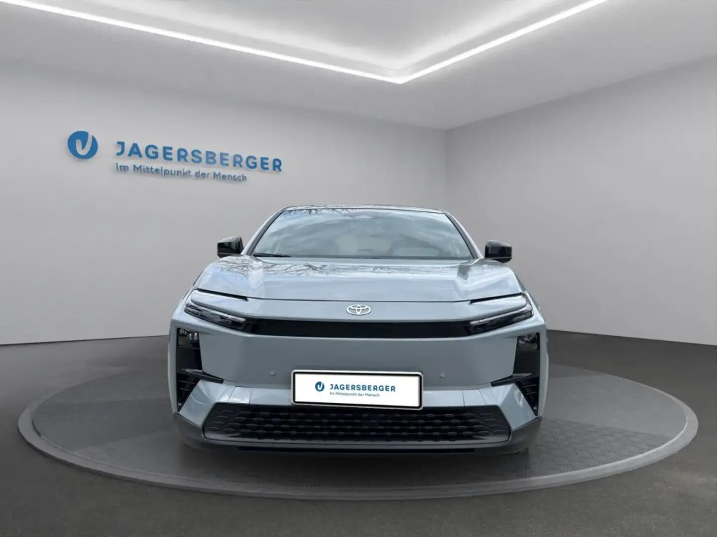 Toyota +  BEV 1  4x2 Teamplayer ECV Grau - 2