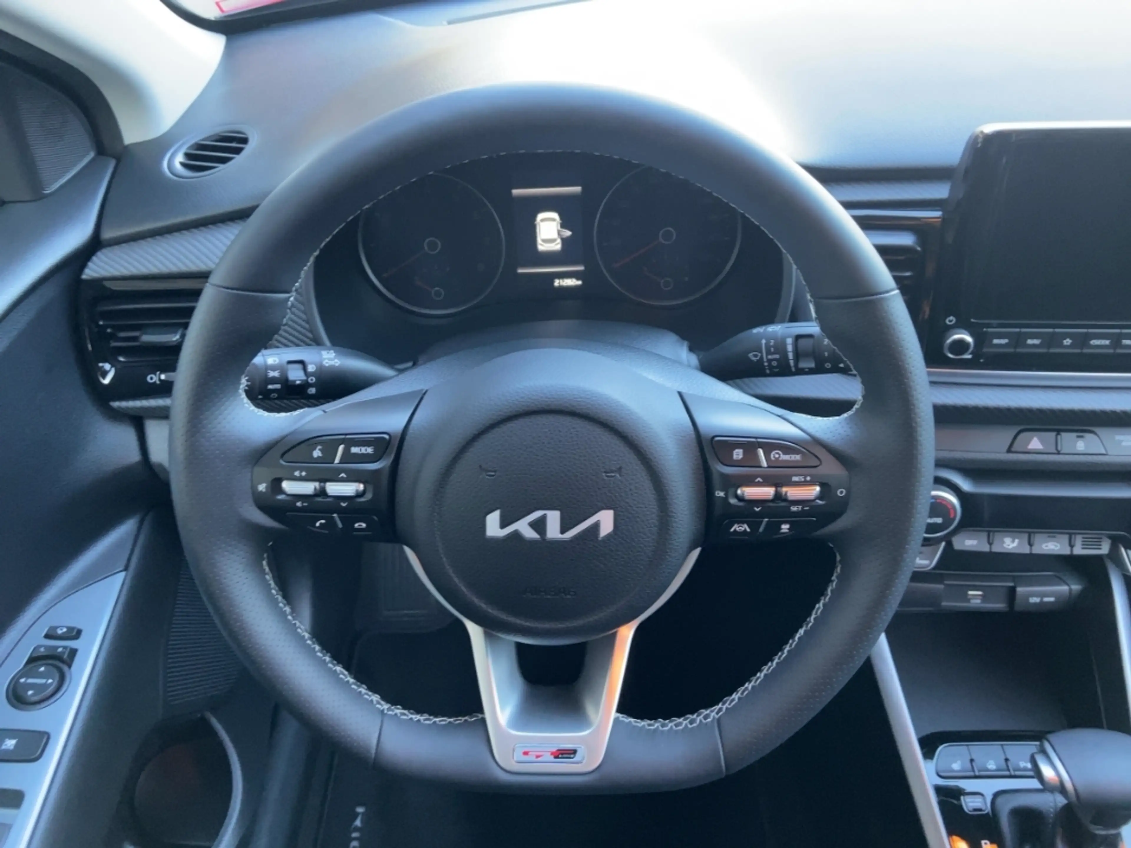 Kia Rio GT-Line 1.0T 120PS Automatik LED/NAVI/RFK/WINTER — photo 9