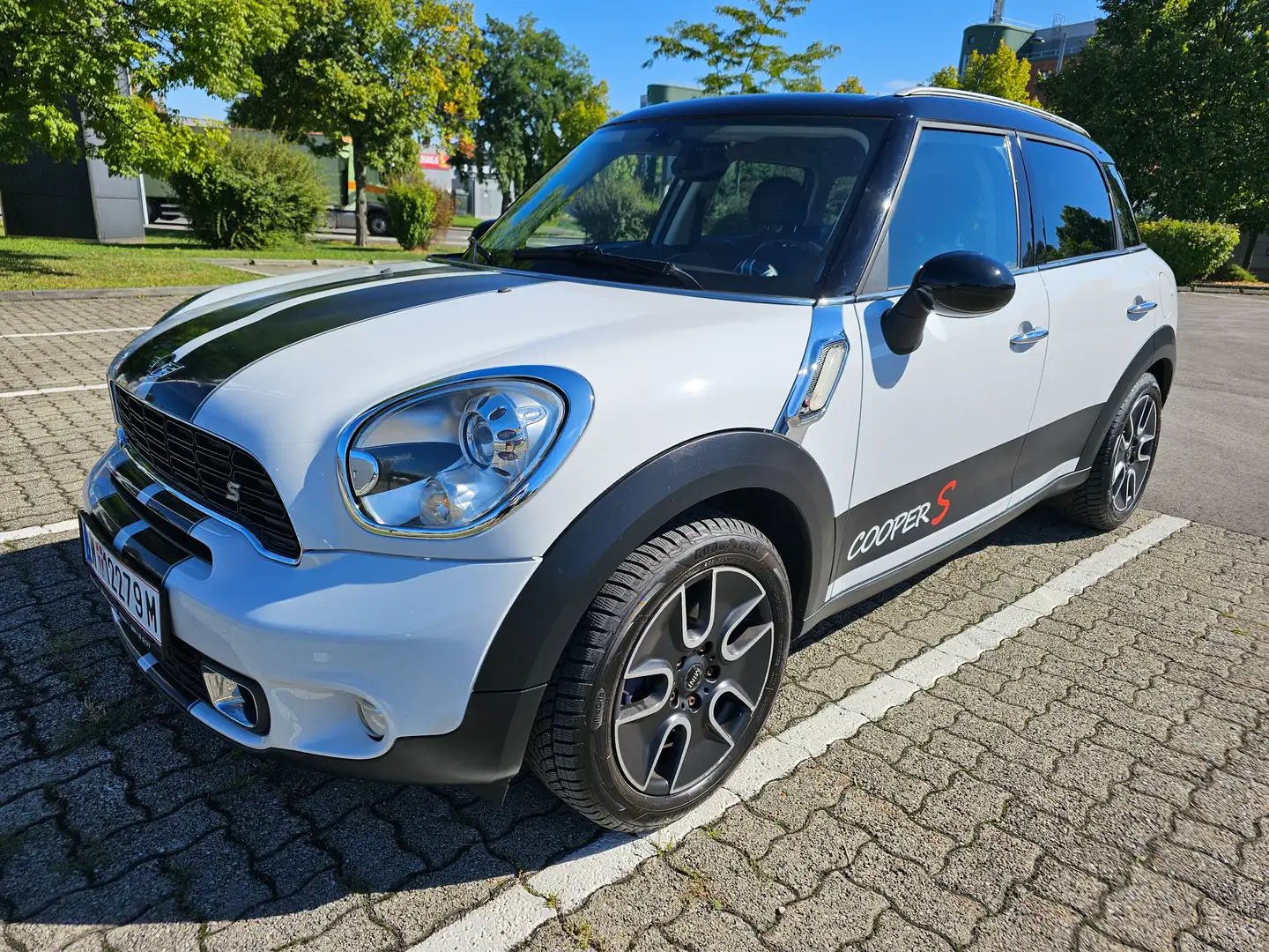 MINI Cooper S Countryman 1,6 ALL4 COOPER S, Pickerl Service Bremse Neu Weiß - 1