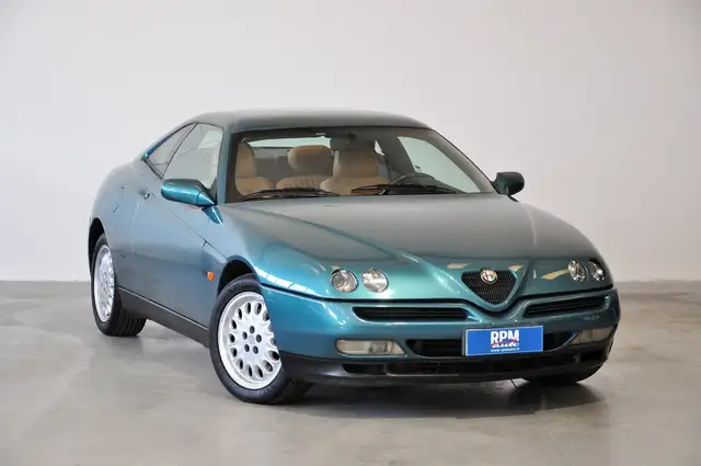 Alfa Romeo GTV Gtv 2.0i V6 turbo cat L CRS a libretto