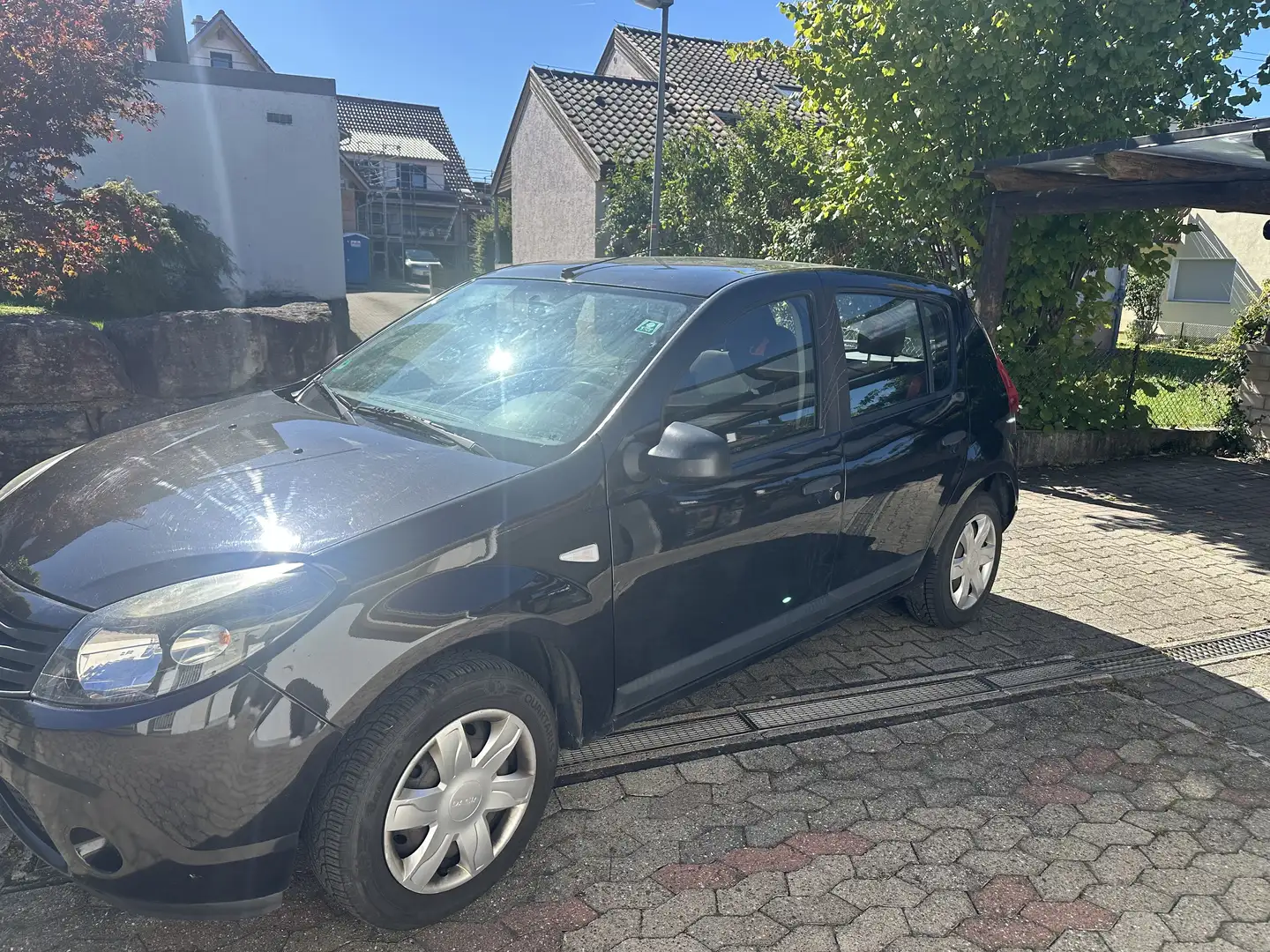 Dacia Sandero 1.6 MPI 90 Lauréate - 2