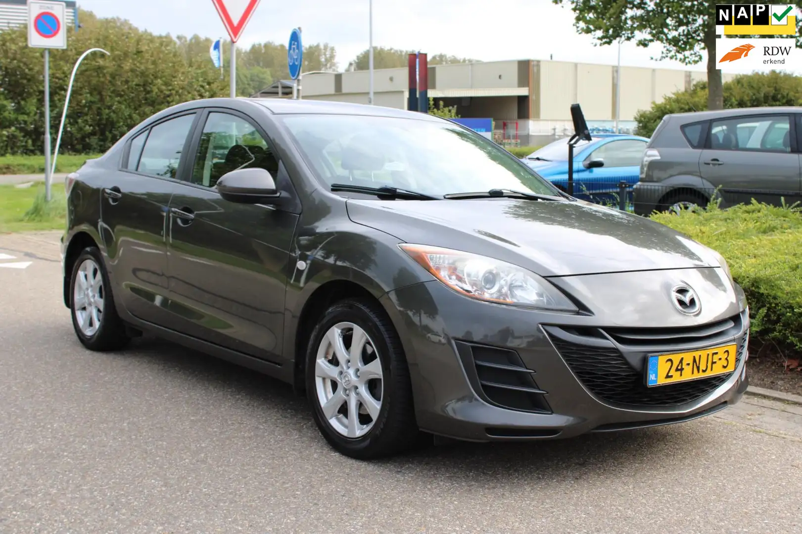 Mazda 3 1.6 BUSINESS-uitv/CLIMA AIRCO/LM-VELGEN/ISOFIX/MP3 Серый - 1