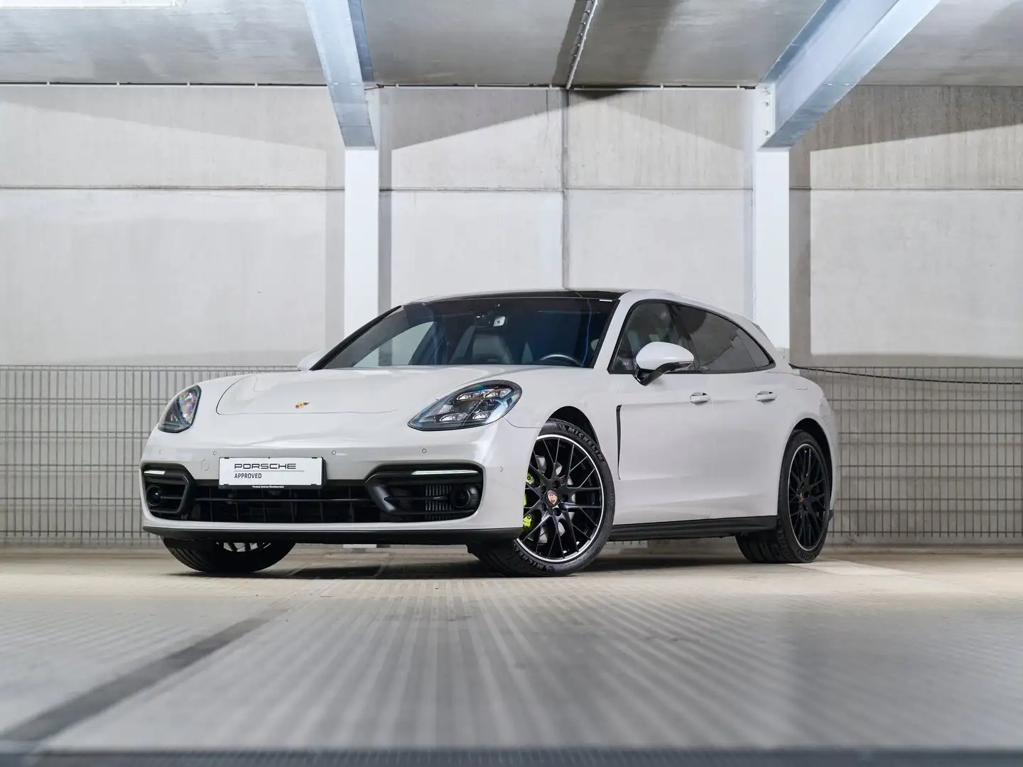 Porsche Panamera 4 E-Hybrid Sport Turismo G2 II Grau - 1