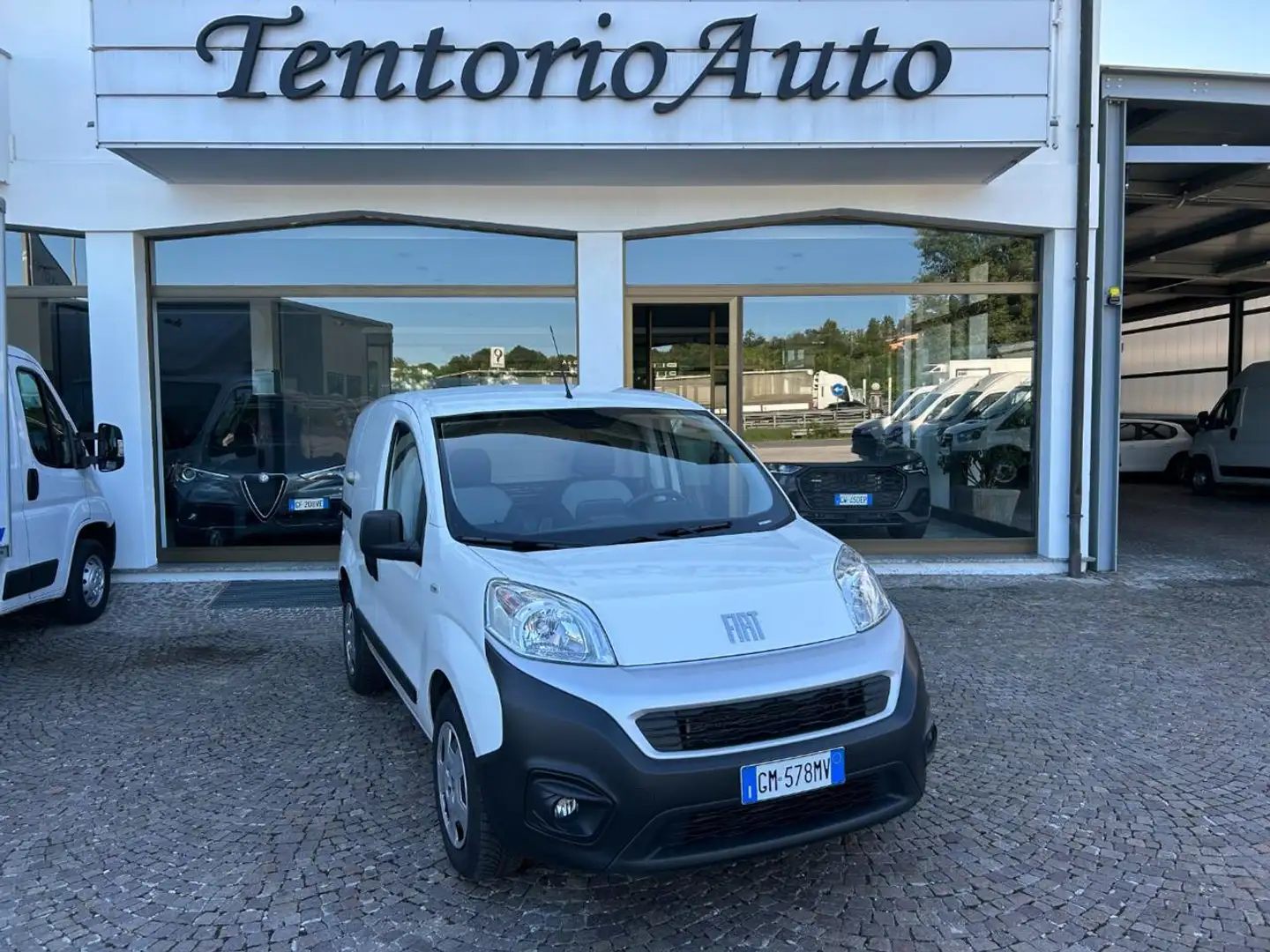 Fiat Fiorino 1.3 MJT 95CV Cargo SX Bianco - 1