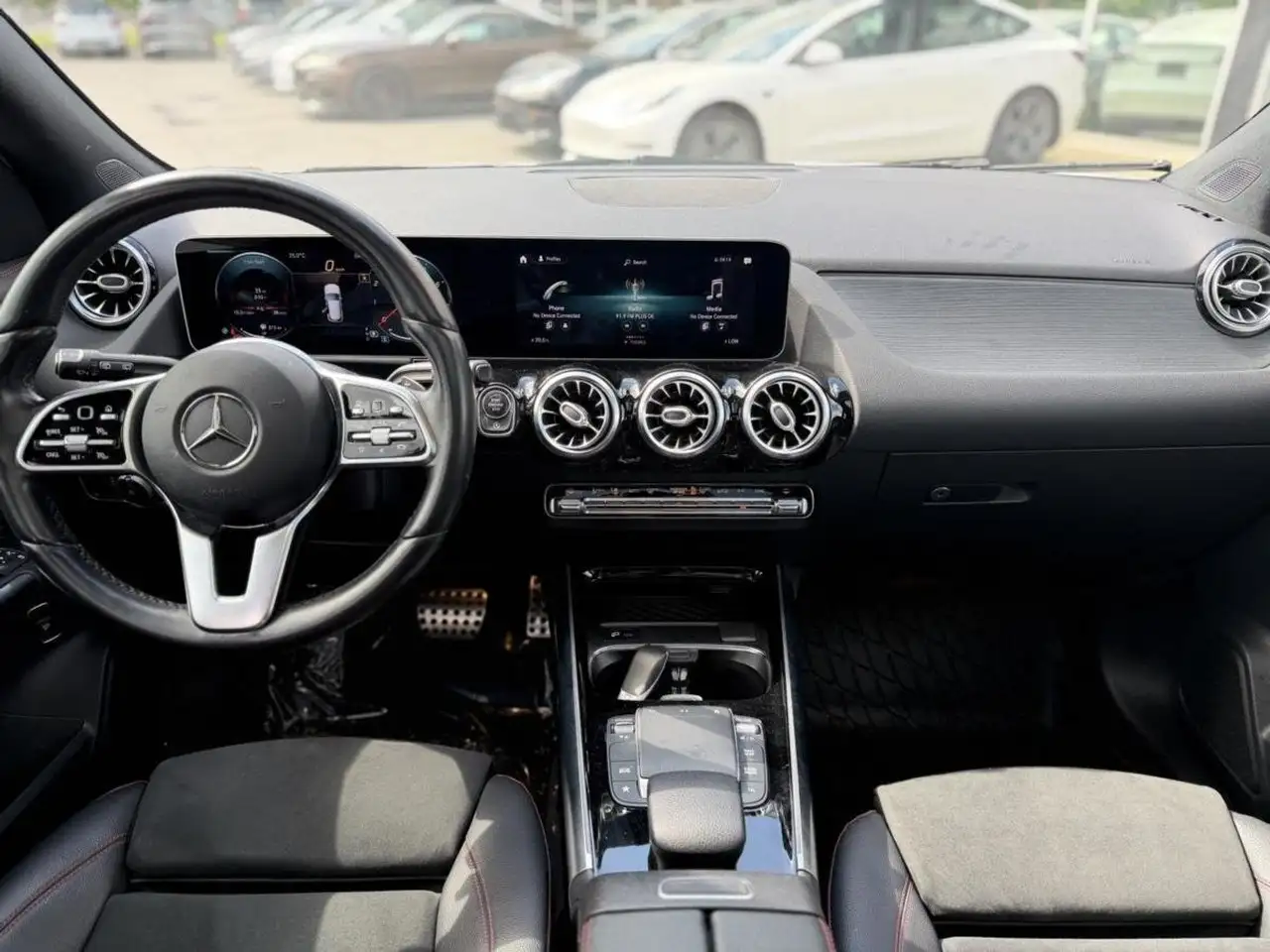 Mercedes-Benz GLA fotografie Mercedes-Benz GLA