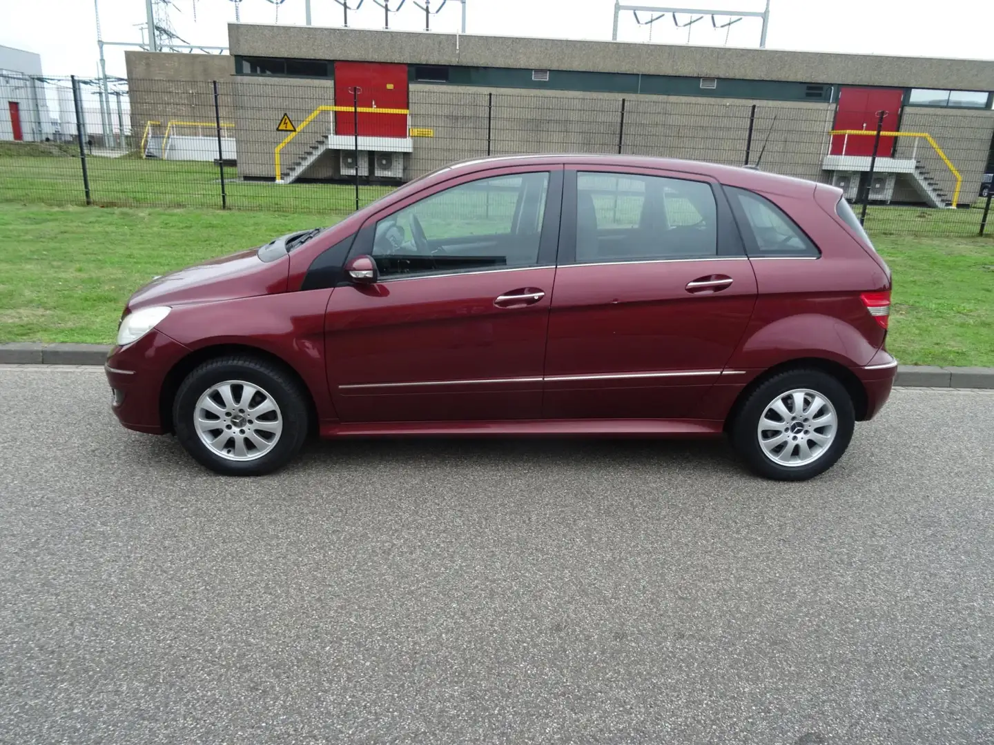 Mercedes-Benz B 170 Rood - 2