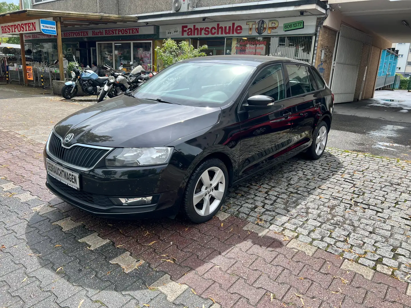 Skoda Rapid/Spaceback Cool Edition/Klimaanlage/Automatik/PDC/el.Fenster Negru - 2