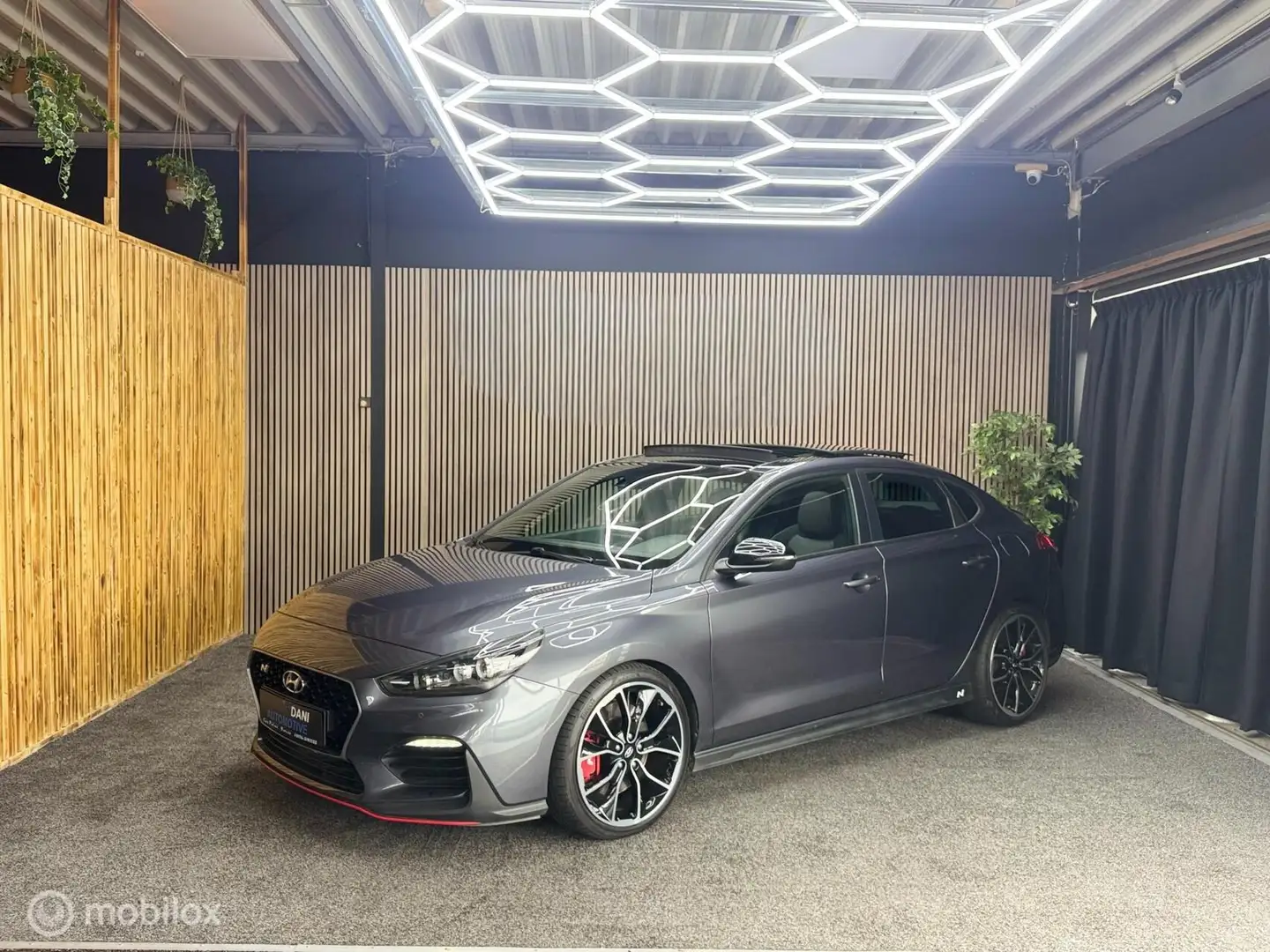 Hyundai i30 Fastback 2.0 T-GDI N2 |Pano | LED | Camera | PDC Gris - 2
