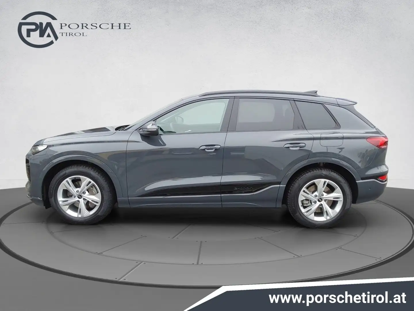 Audi Q6 e-tron quattro business Gris - 2