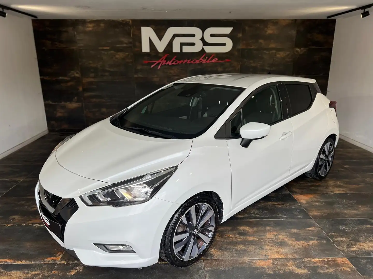 Nissan Micra Micra 0.9 IG-T Tekna (EU6.2) Wit - 2