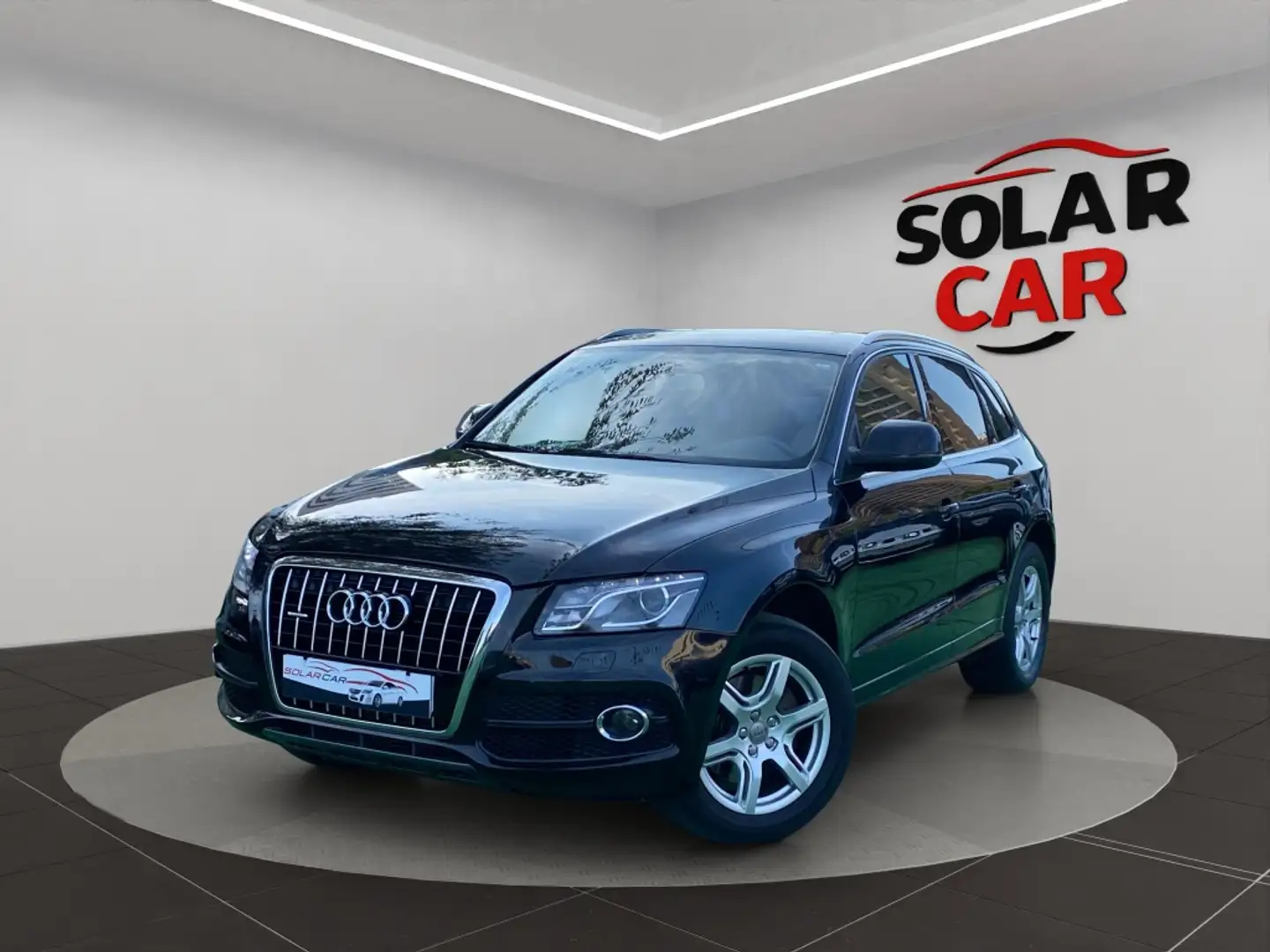 Audi Q5 3.0TDI quattro S-T DPF Noir - 1