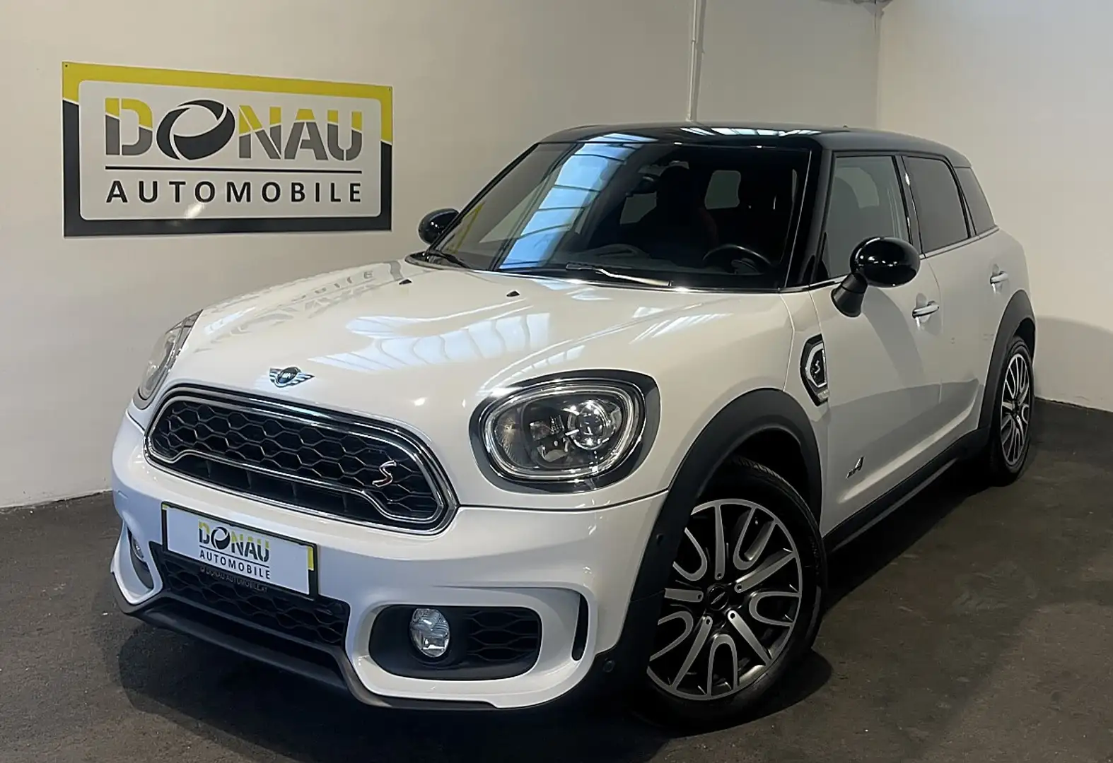 MINI John Cooper Works Countryman MINI Countryman Cooper S ALL4 Aut. * ACC * JCW-... Weiß - 1