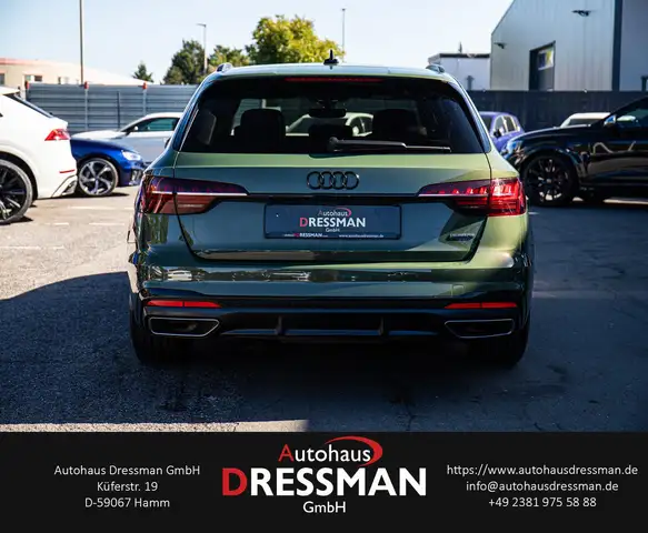 Audi A4 view 5